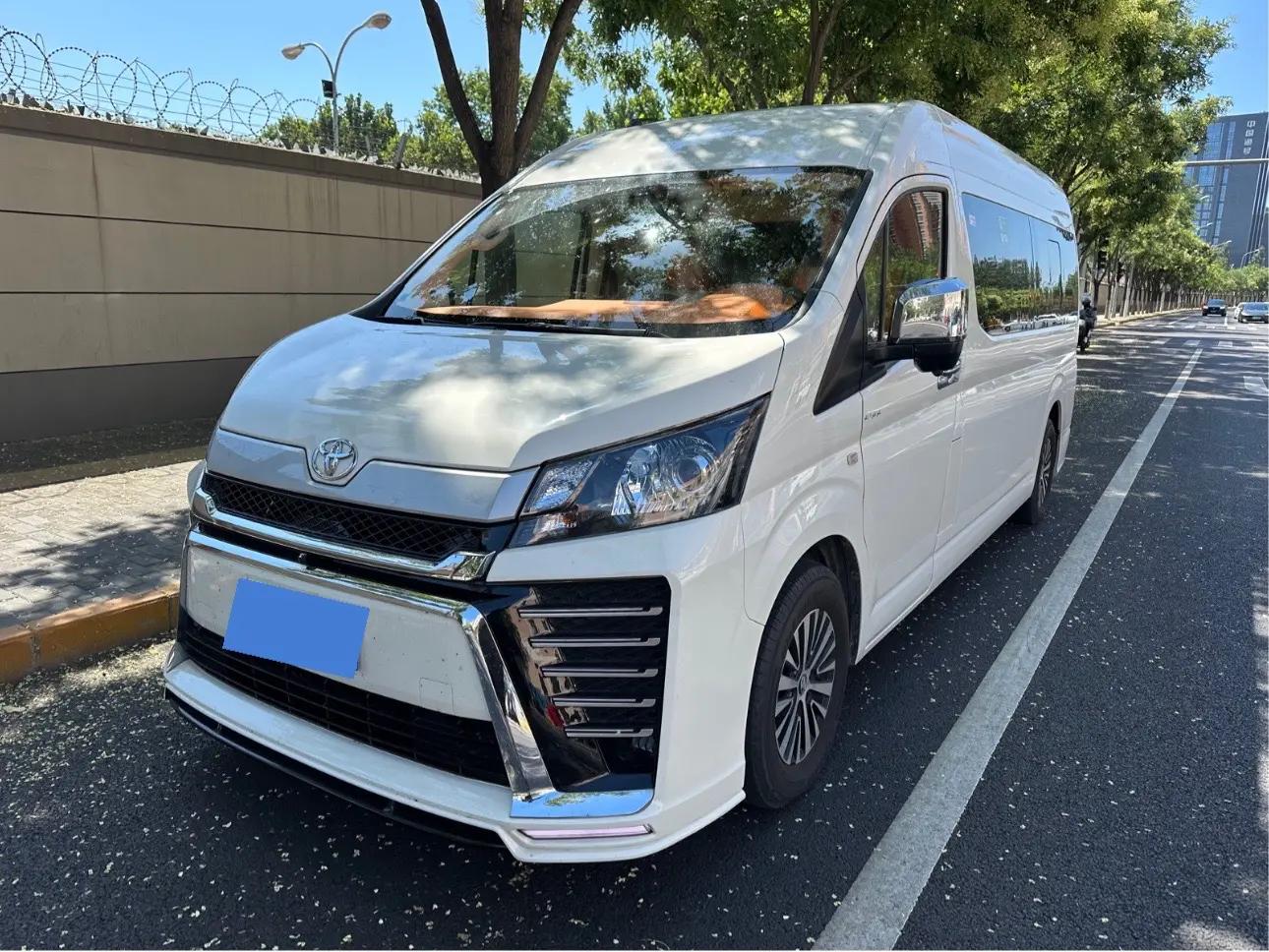 Toyota KIKAI 2024 г. 10450 км.