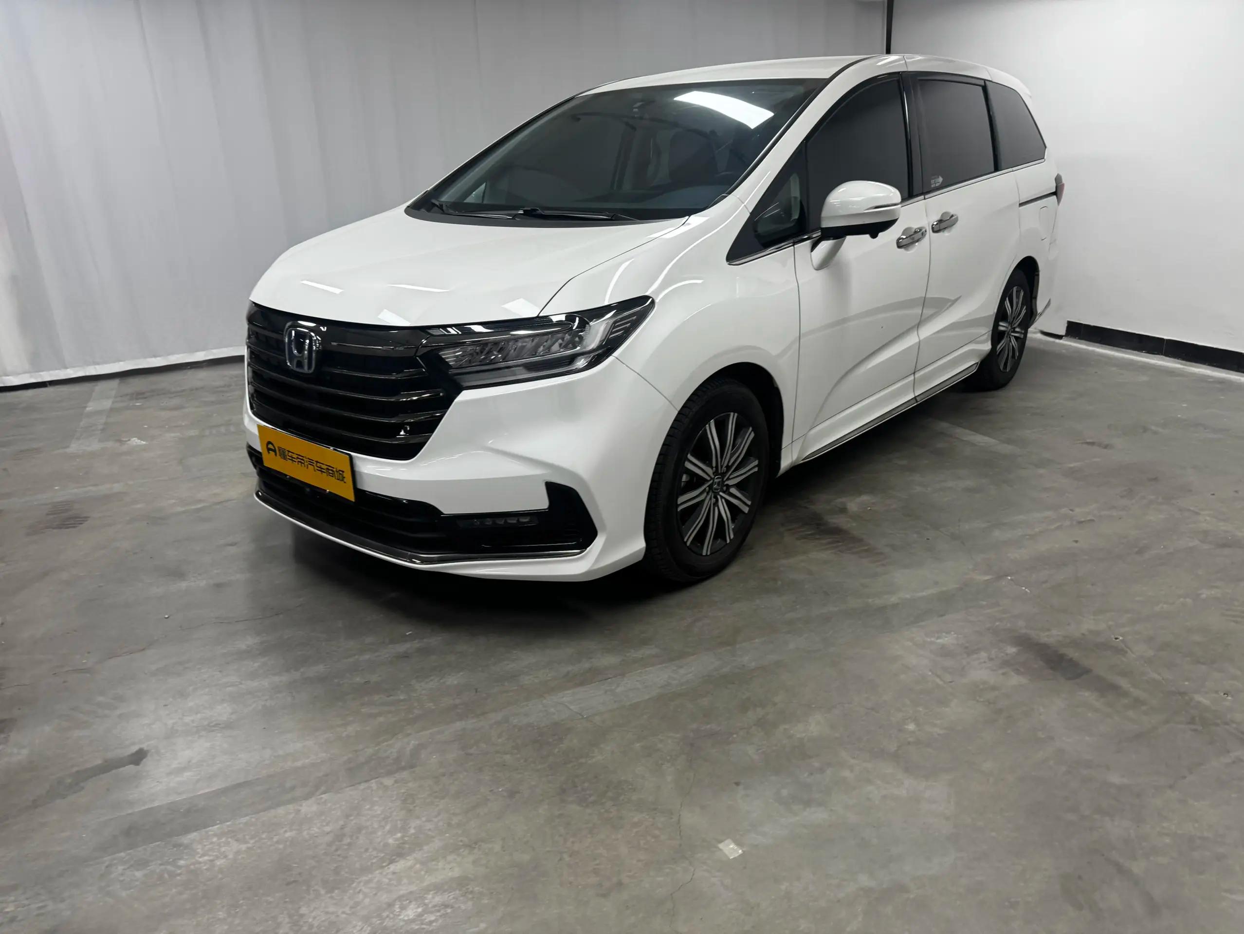 Honda Odyssey 2023 г. 38500 км.