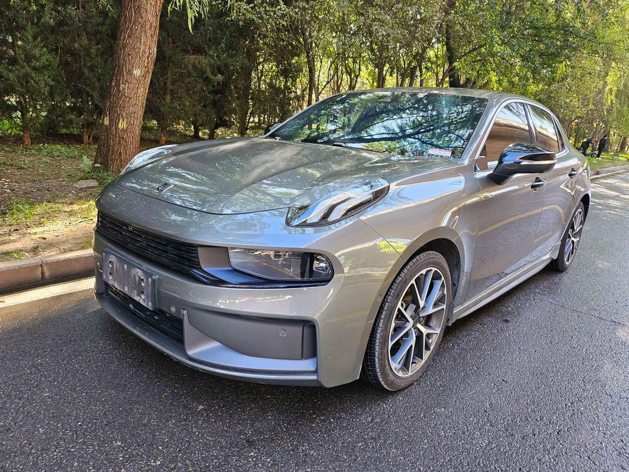 Lynk & Co 03 2021 г. 50125 км.