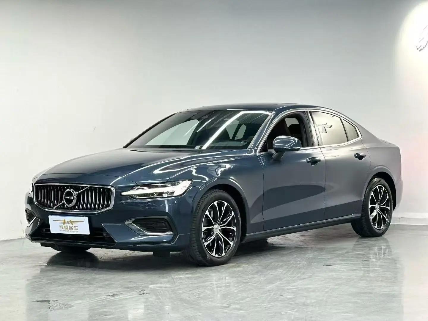 Volvo S60 2021 г. 88009 км.