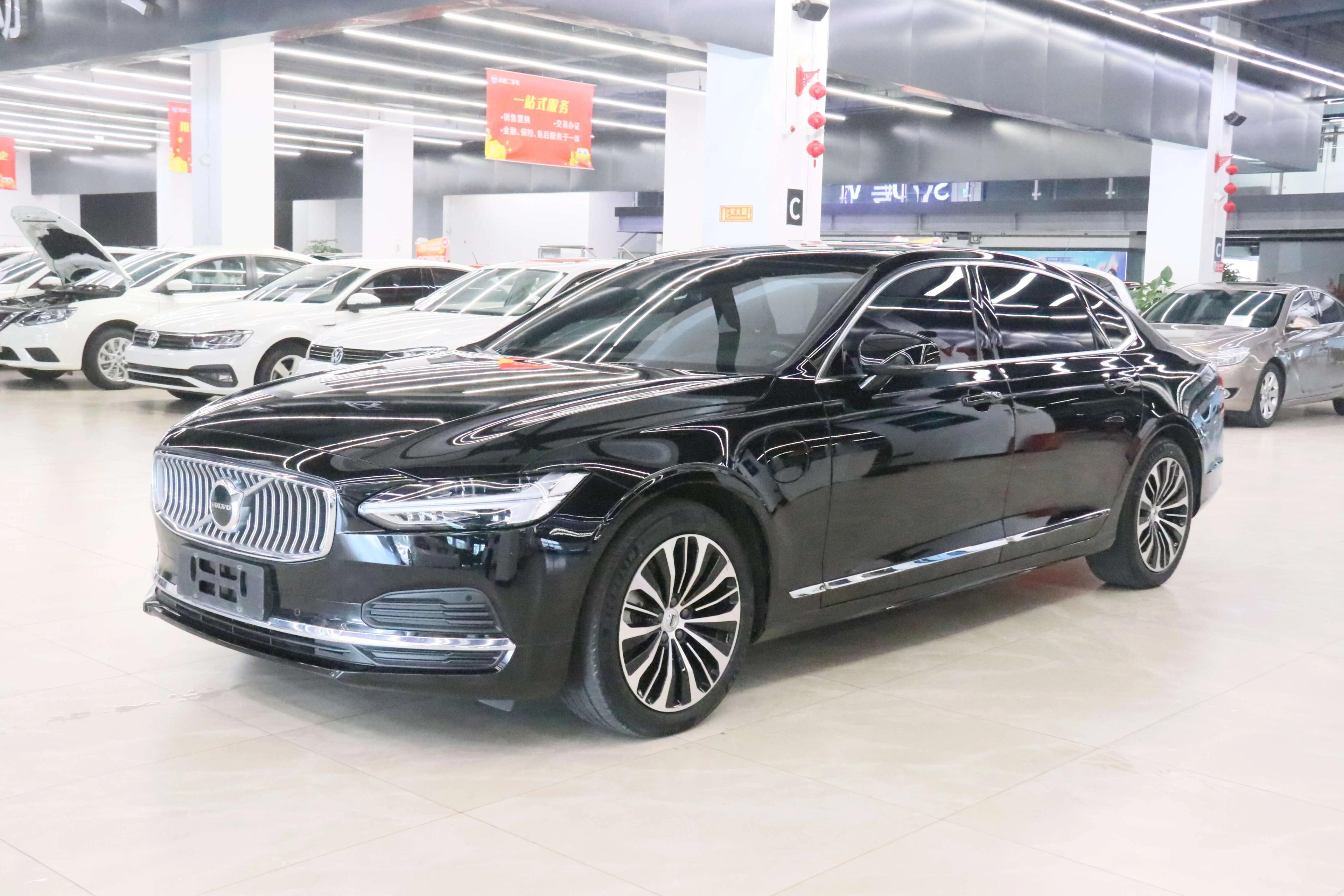 Volvo S90 PHEV 2023 г. 58515 км.