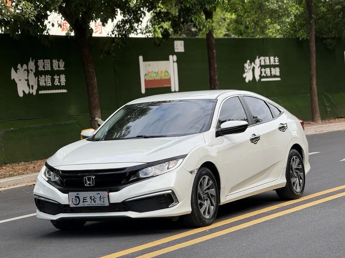 Honda Civic 2021 г. 26136 км.