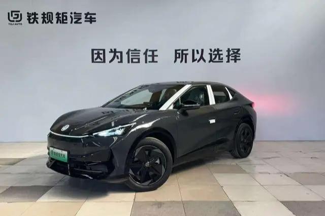 Volkswagen With the crowd06 2025 г.