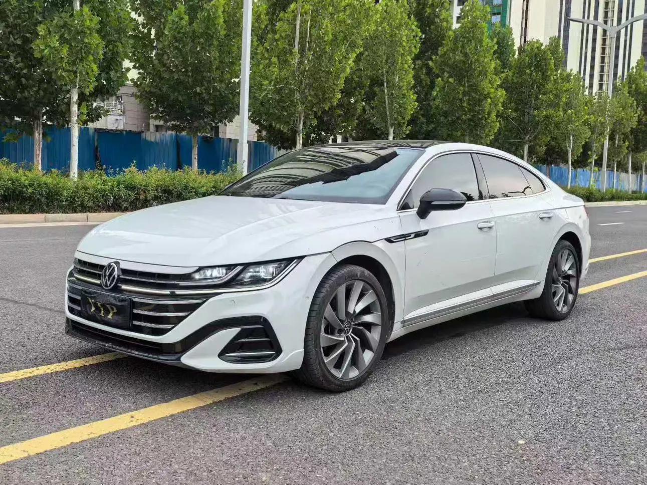 Volkswagen Arteon 2023 г. 48066 км.