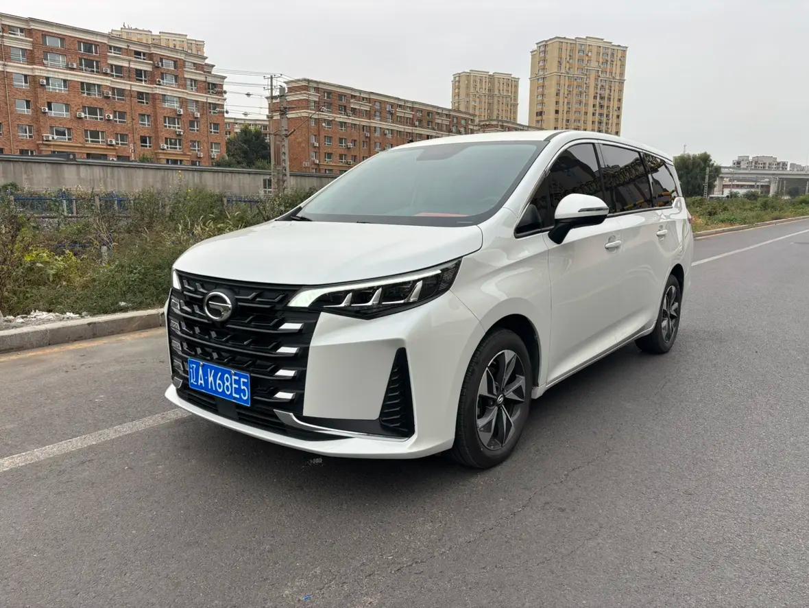 GAC Trumpchi M6 2024 г. 10000 км.