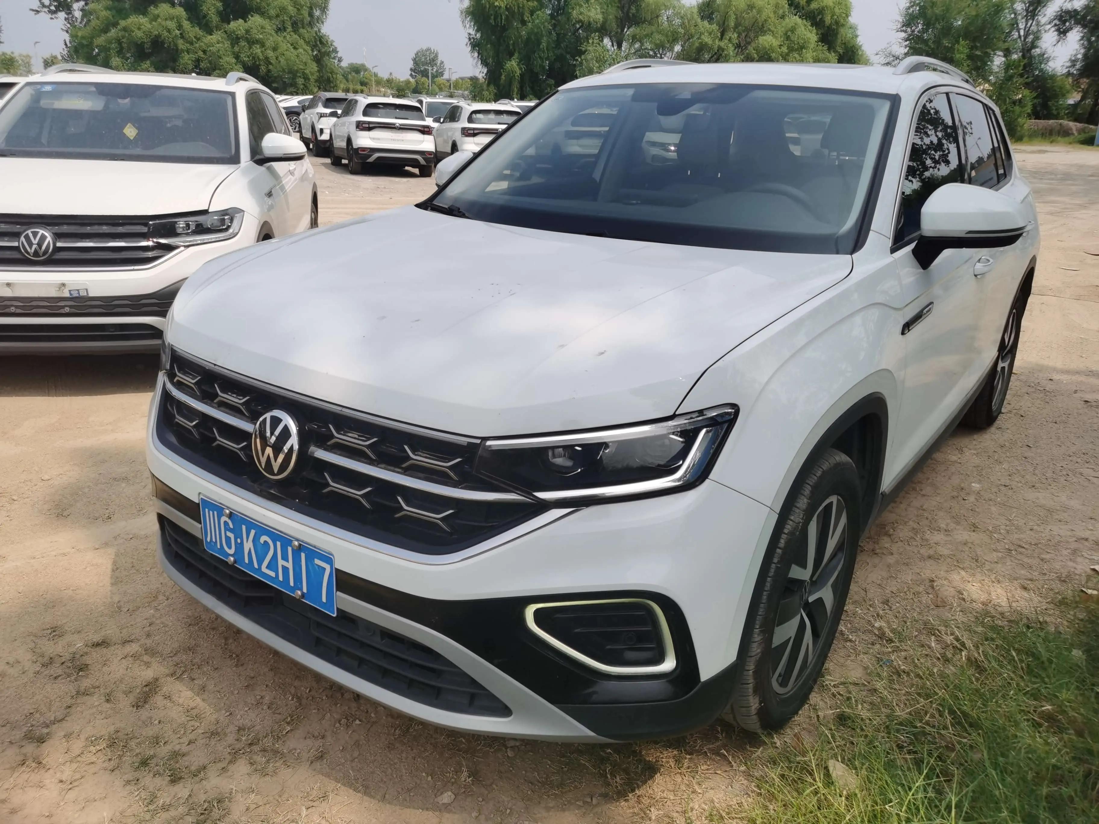 Volkswagen Tayron 2023 г. 78073 км.