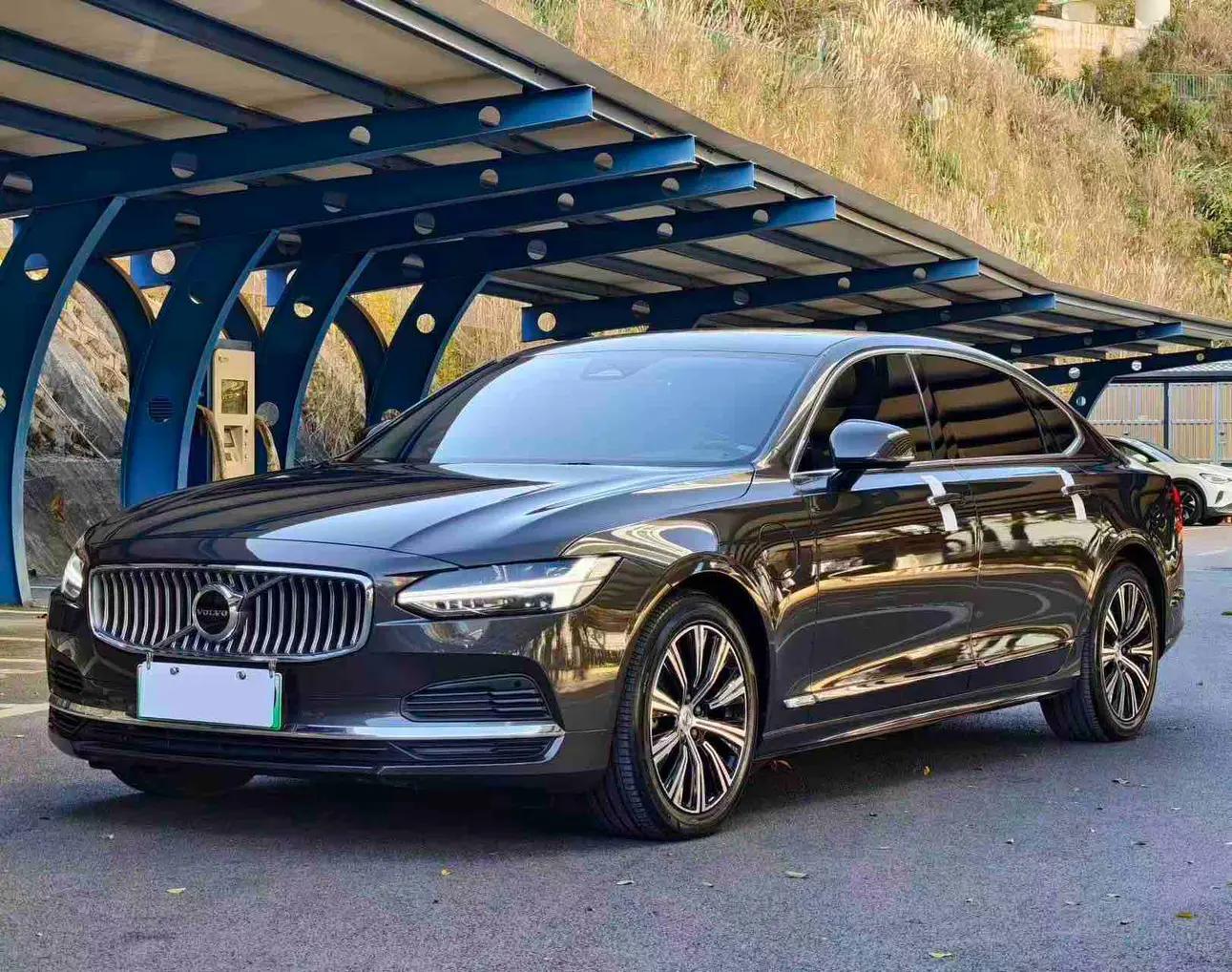 Volvo S90 PHEV 2021 г. 47054 км.