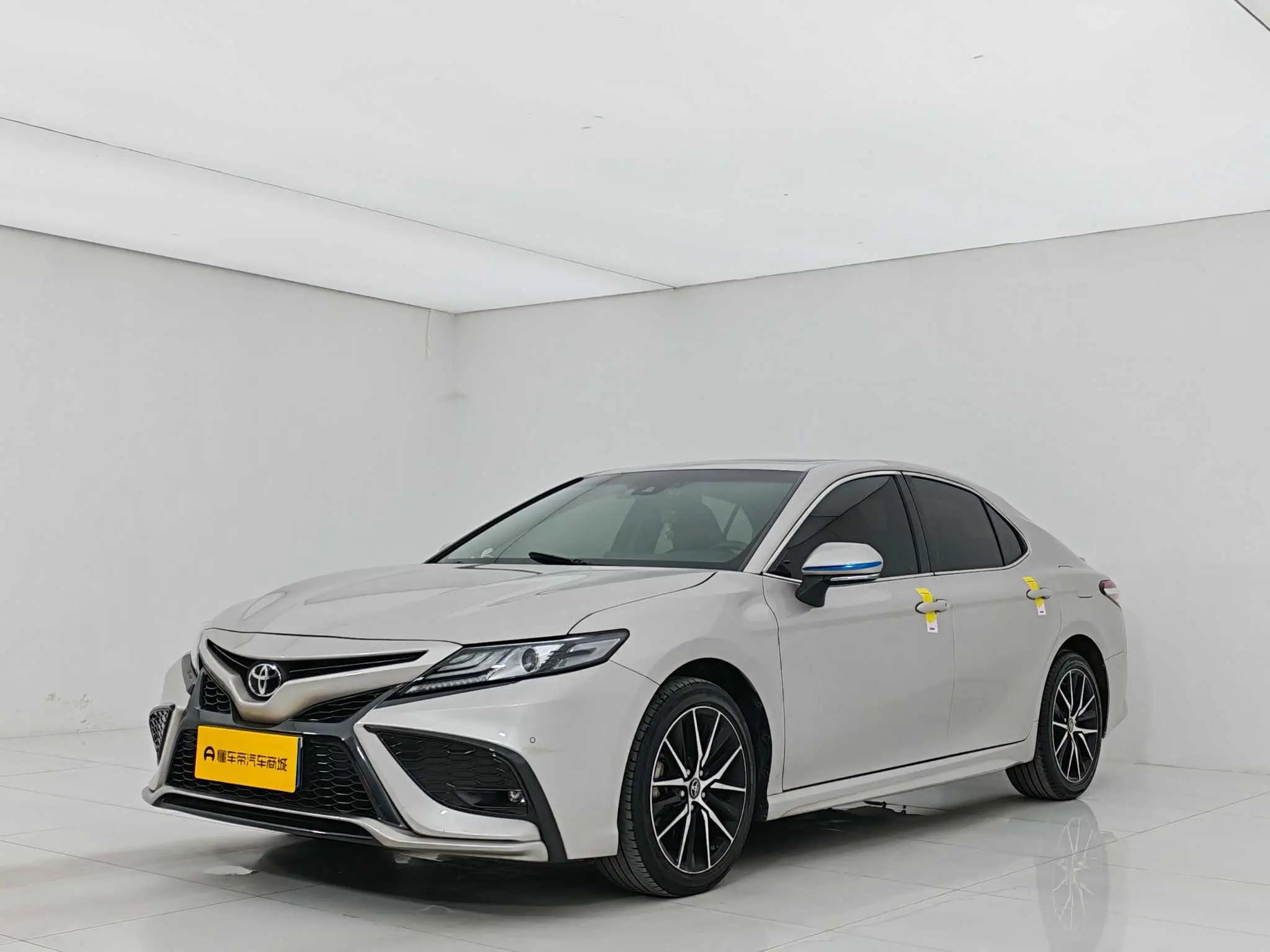 Toyota Camry 2022 г. 38342 км.