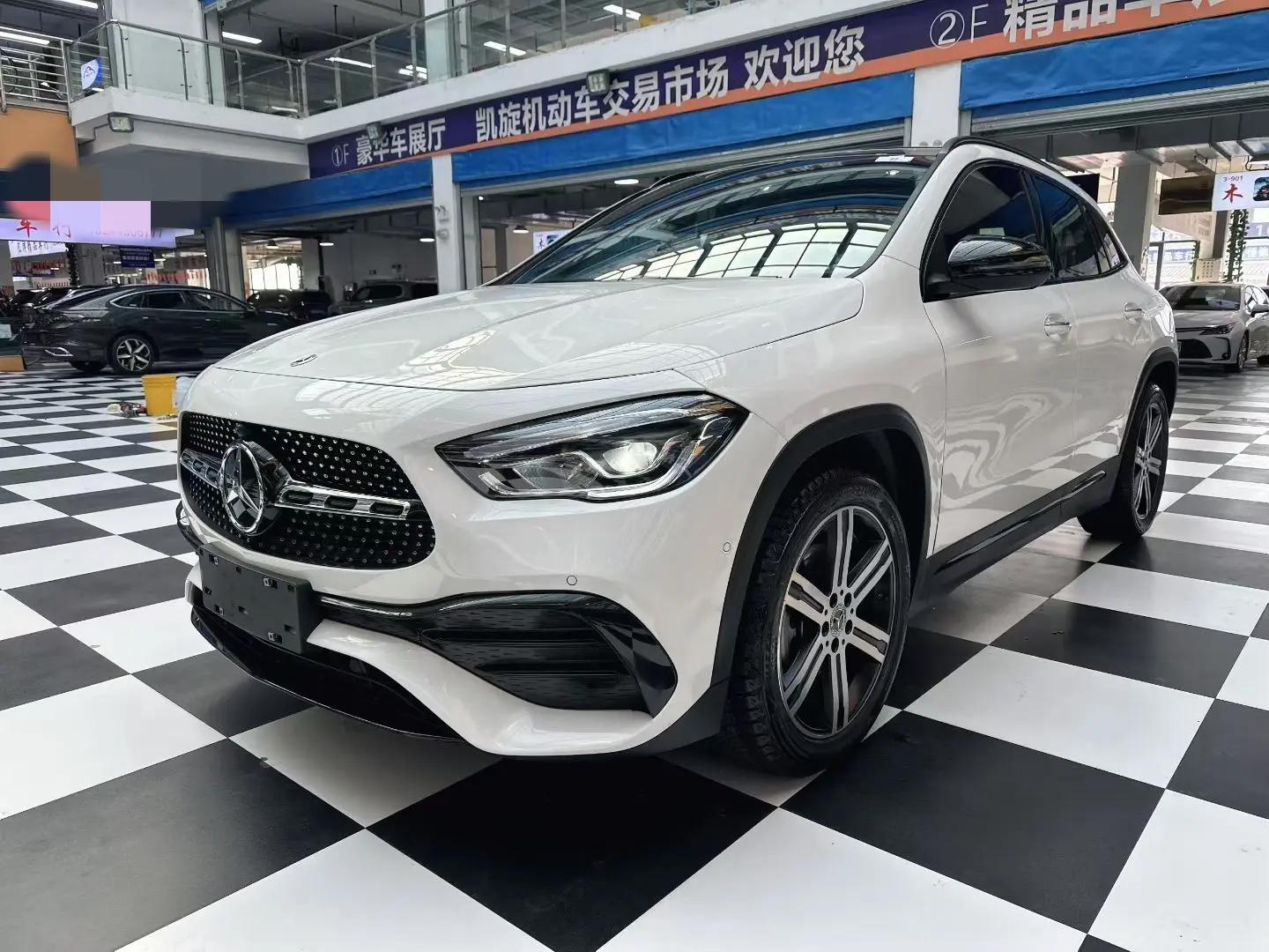 Mercedes-Benz GLA 2022 г. 30042 км.