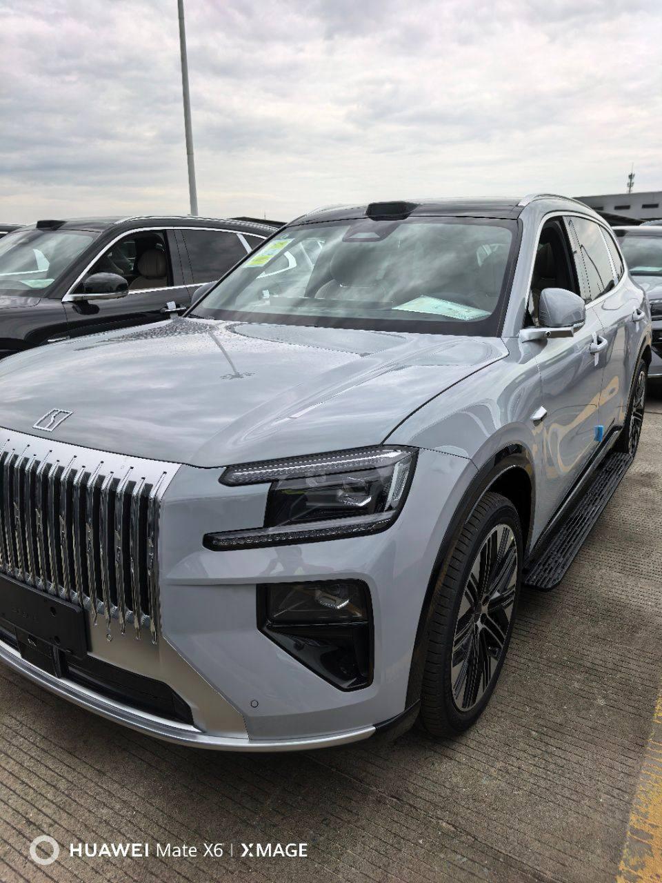 Zeekr 8X