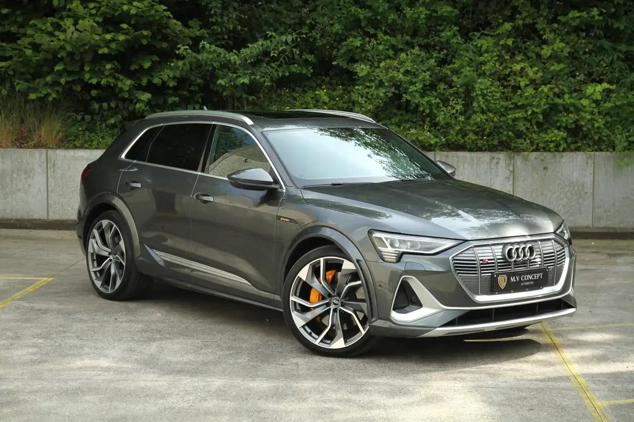 Audi e-tron S Sportback 2021 г. 35143 км.