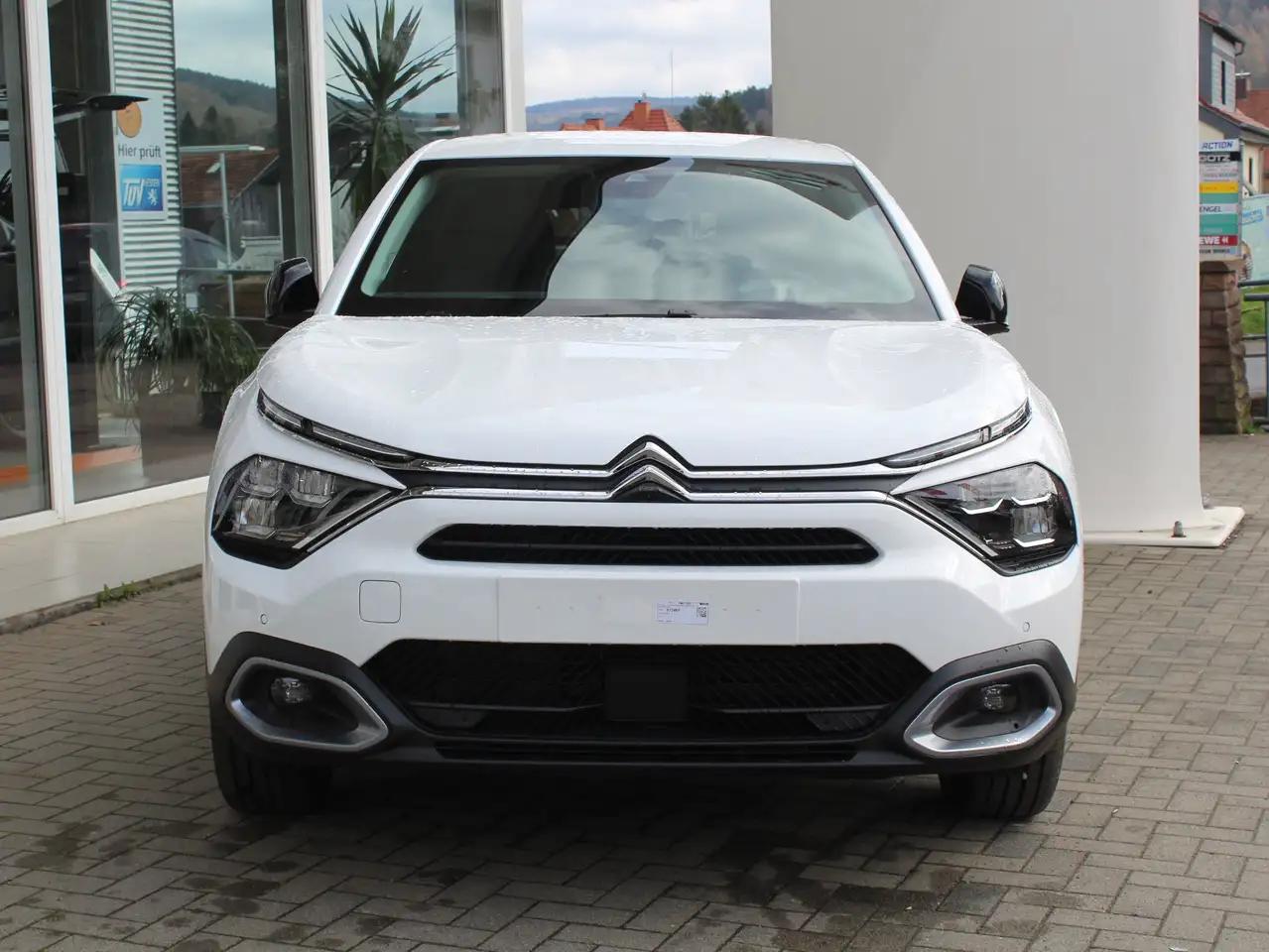 Citroen C4 2023 г.
