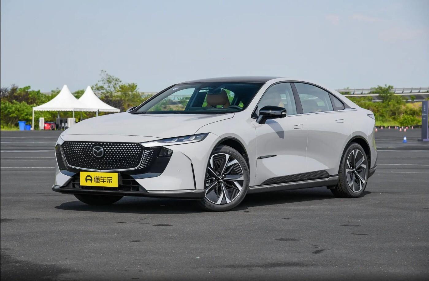 Mazda EZ-6 Zhizun 200