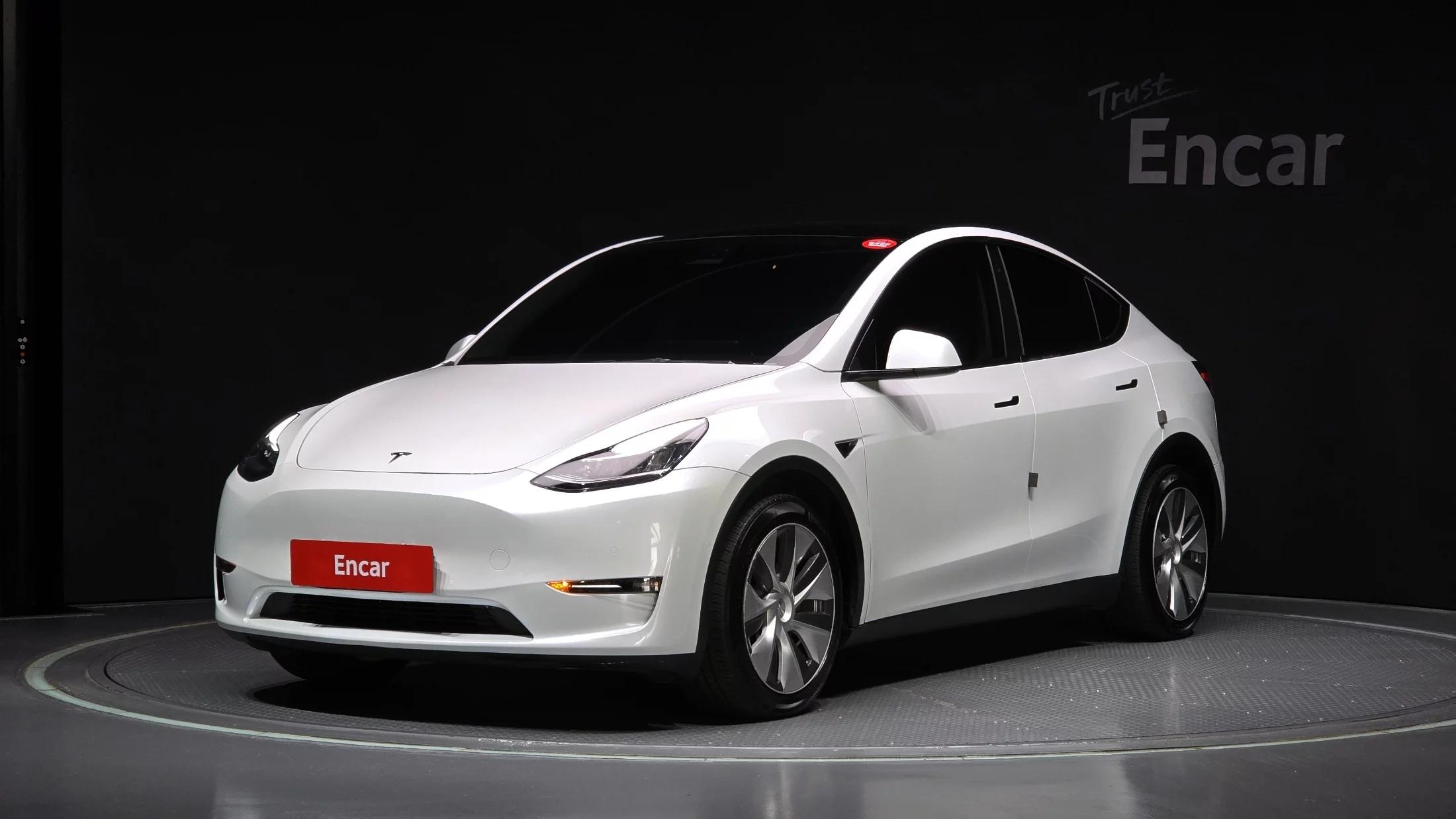 Tesla Model Y Long Range, электромобиль, 2022 г. 44851 км.