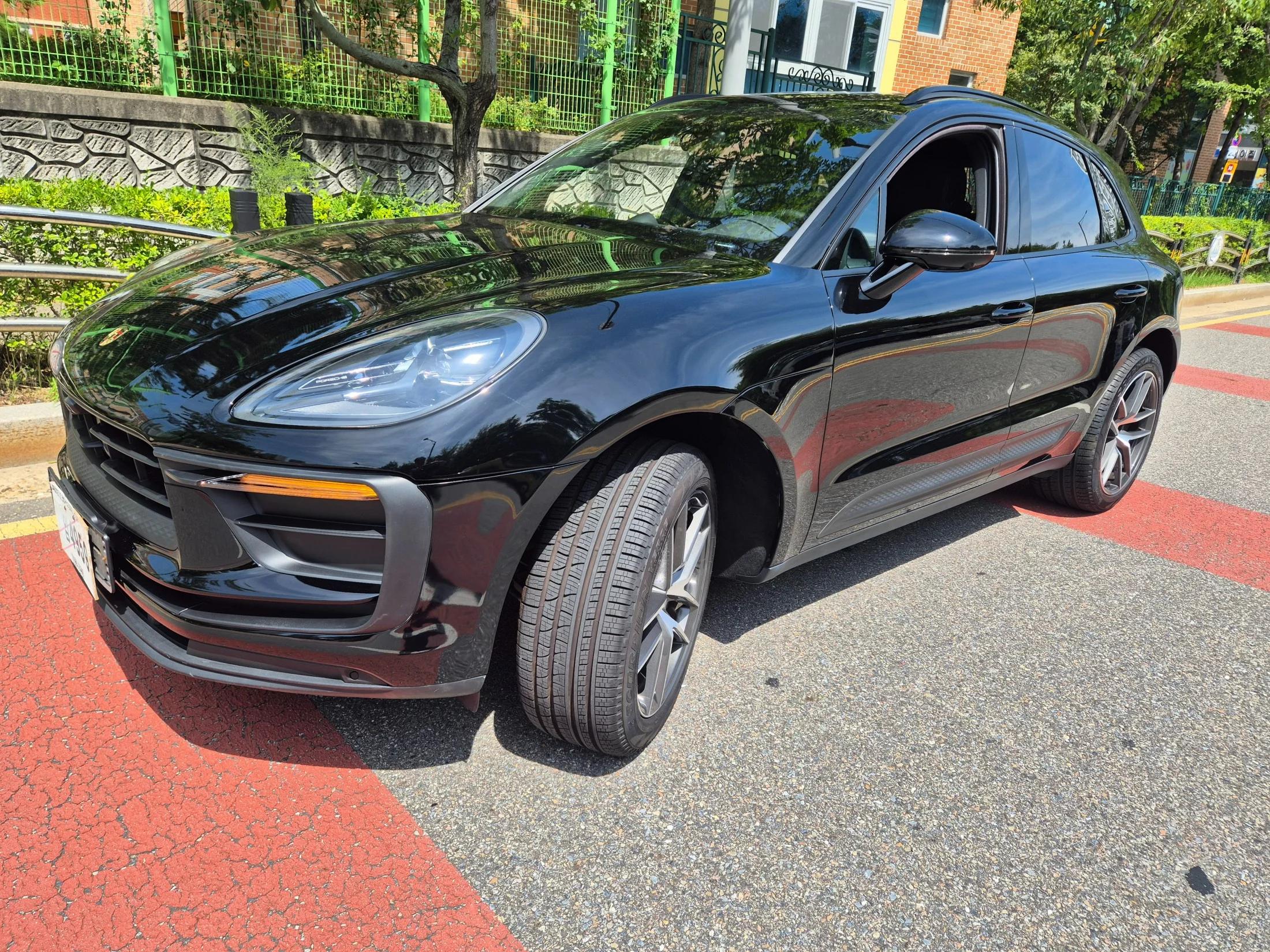 Porsche MACAN 2.0 95B, 2024 г. 1780 км.