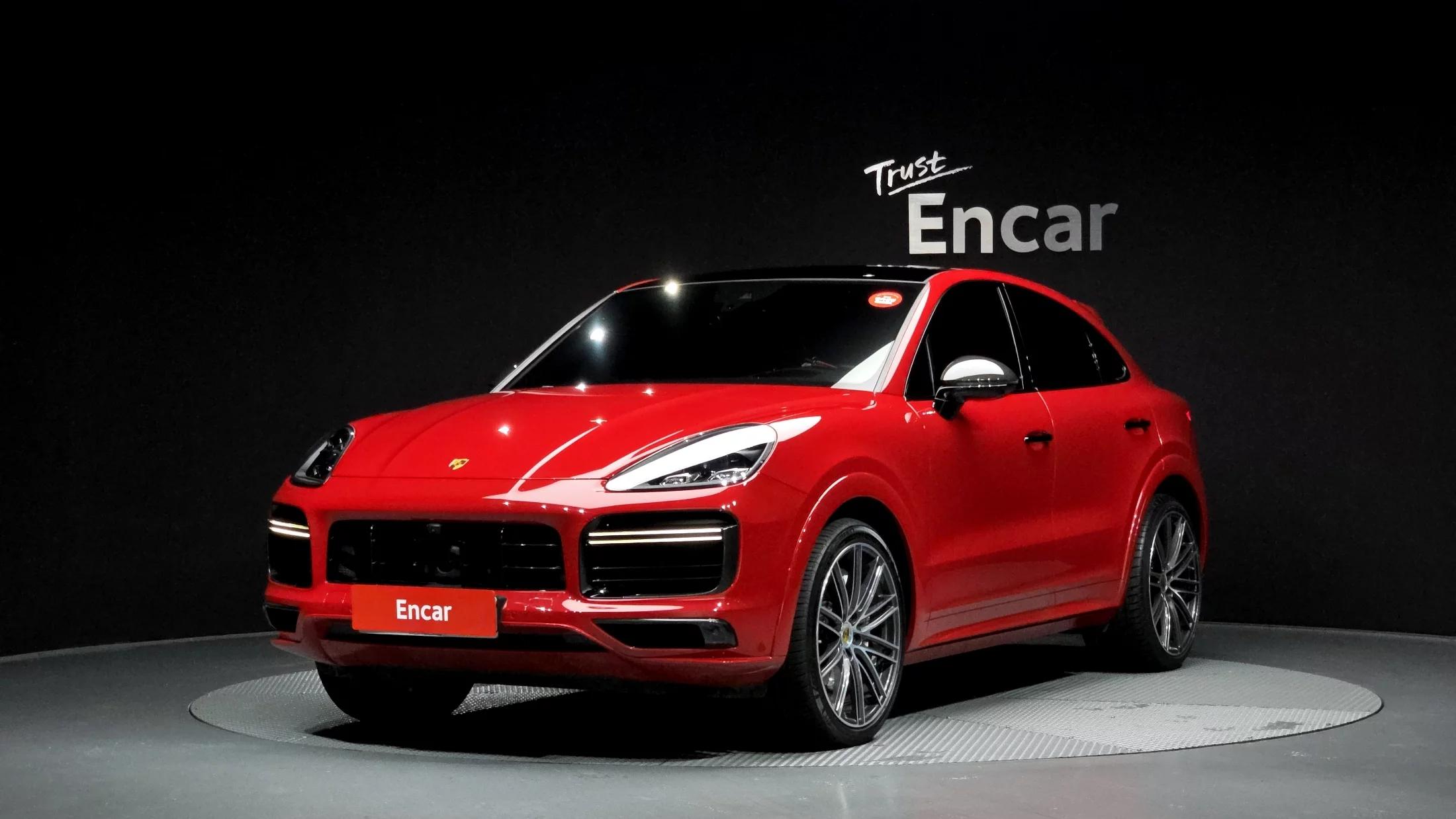 Porsche CAYENNE 4.0 Turbo Coupe, 2021 г. 63770 км.