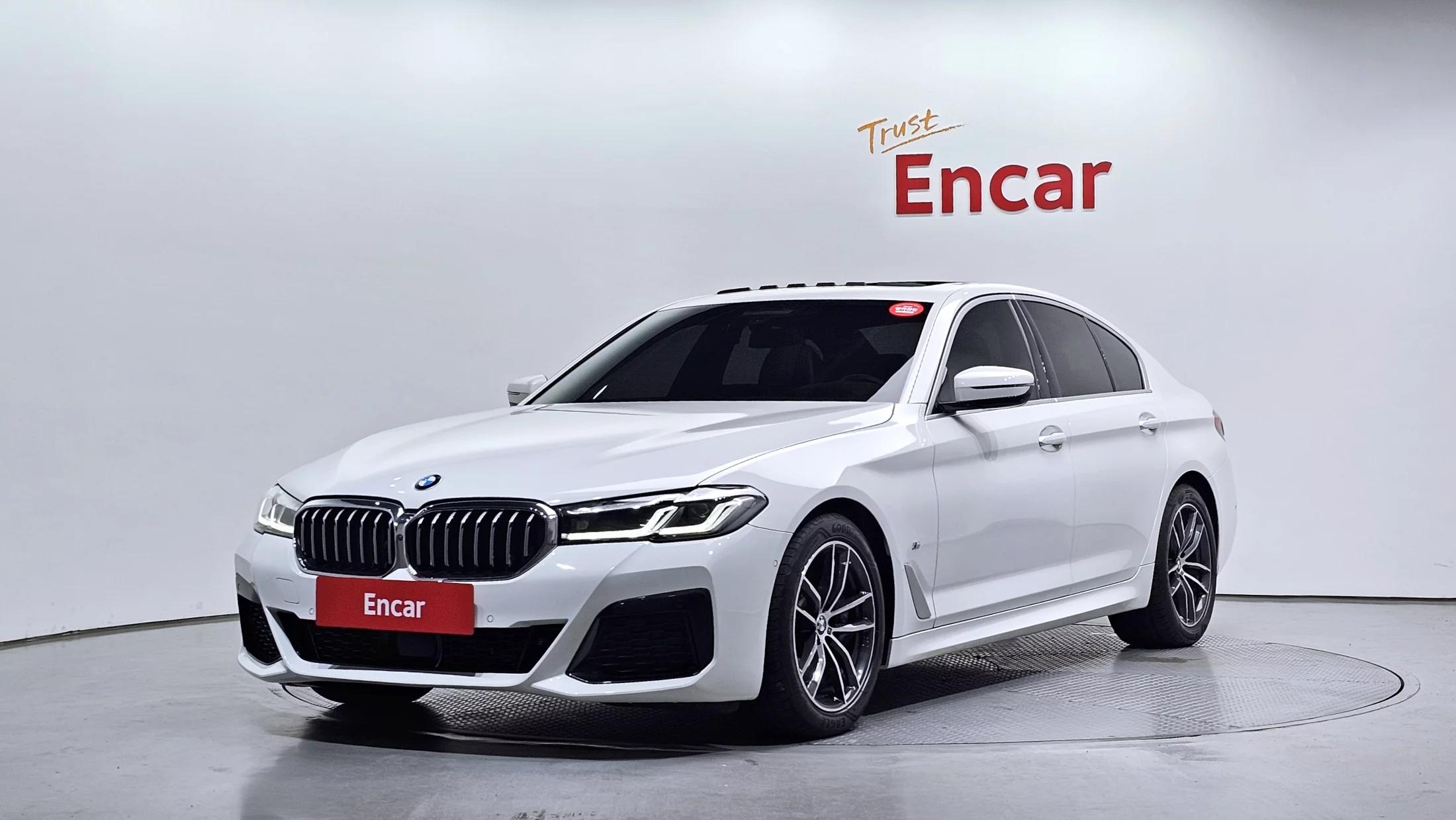 BMW 5-Series 520i M Sport, 2023 г. 33182 км.