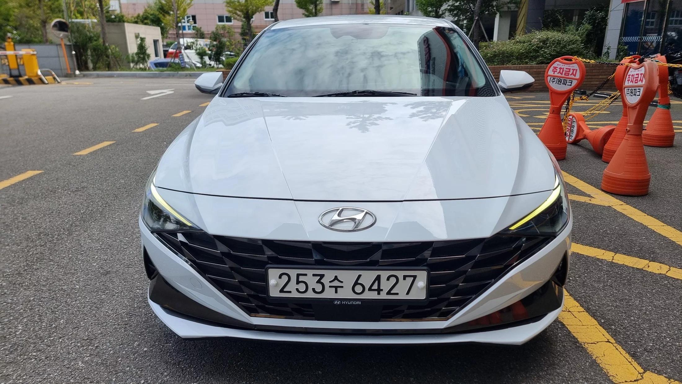 Hyundai AVANTE (Хендай Элантра) 1.6 Modern, 2022 г. 105155 км.