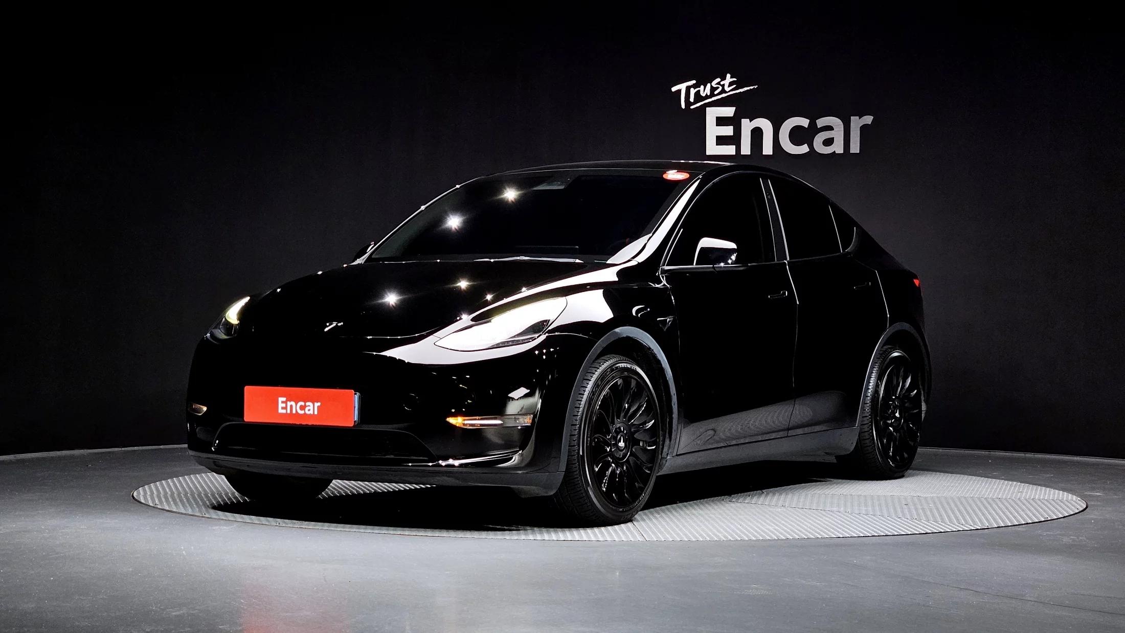 Tesla Model Y Long Range, электромобиль, 2023 г. 52433 км.