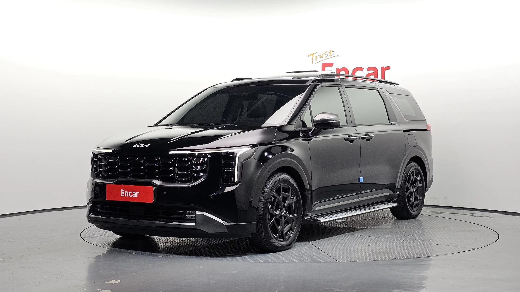 Kia Carnival 9-Seater Gravity, 2024 г. 18760 км.