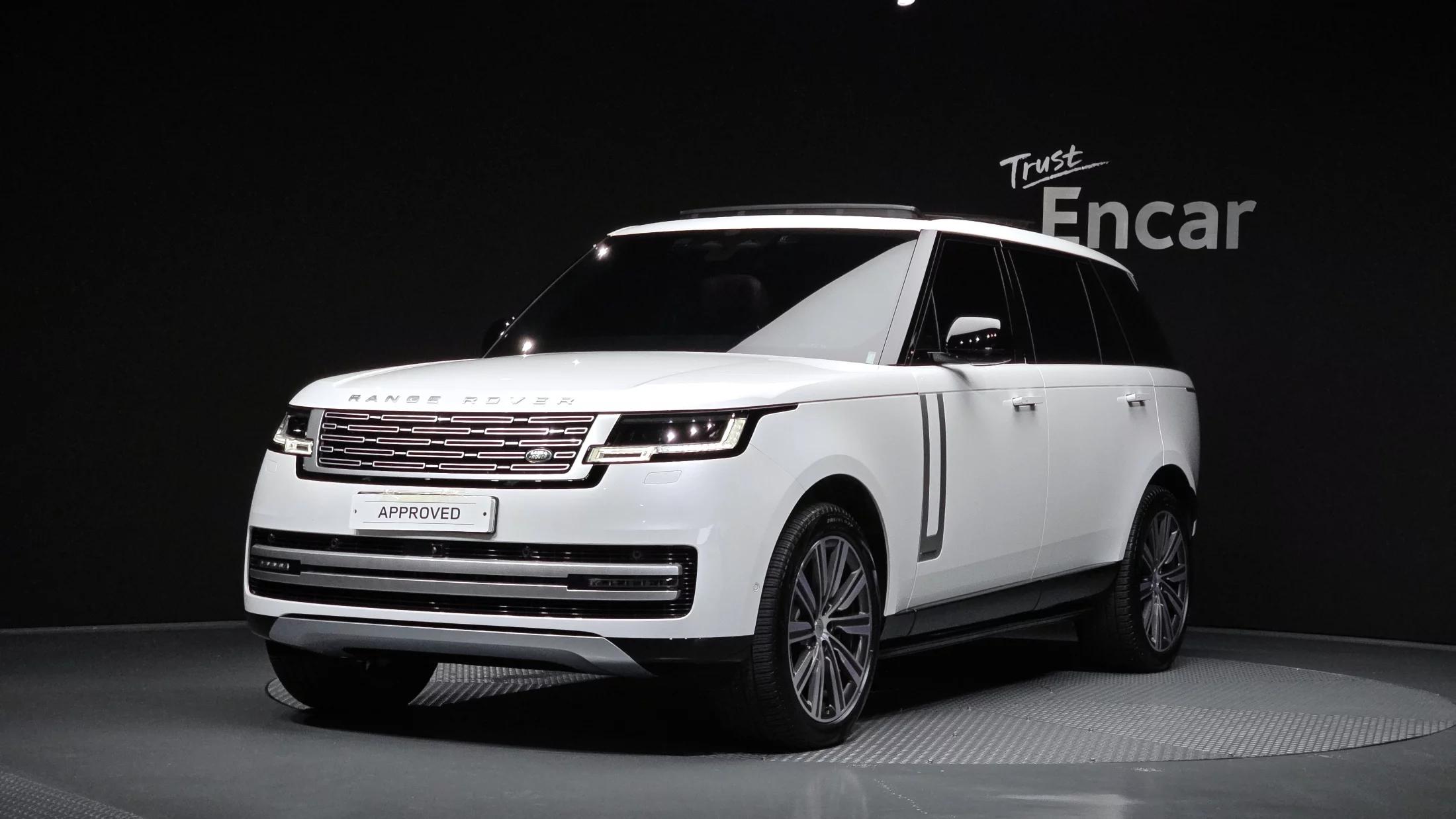 Land Rover Range Rover P530 Autobiography Long Wheel Base, 2024 г. 4889 км.