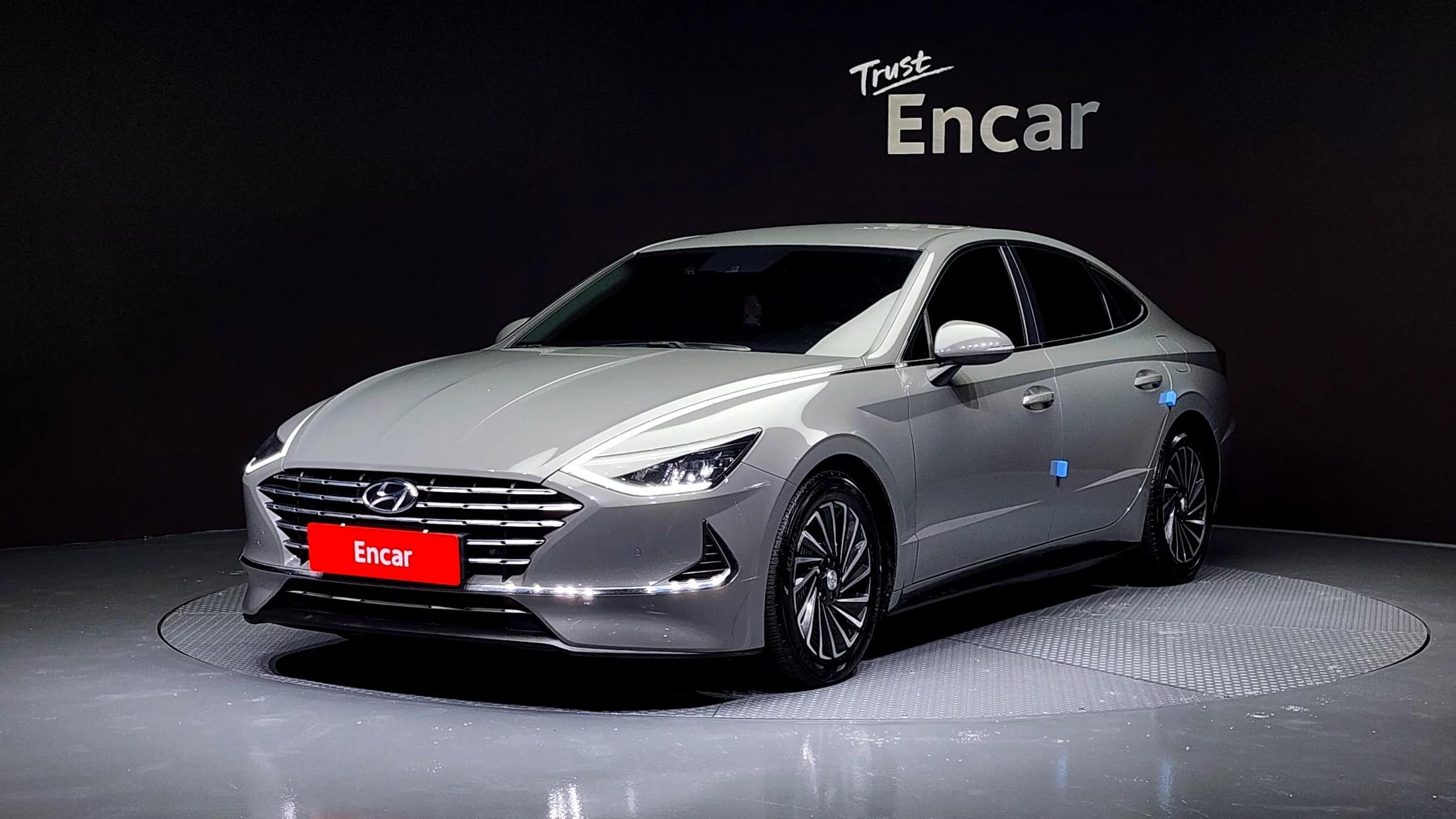 Hyundai Sonata Premium Family, гибрид, 2021 г. 82643 км.