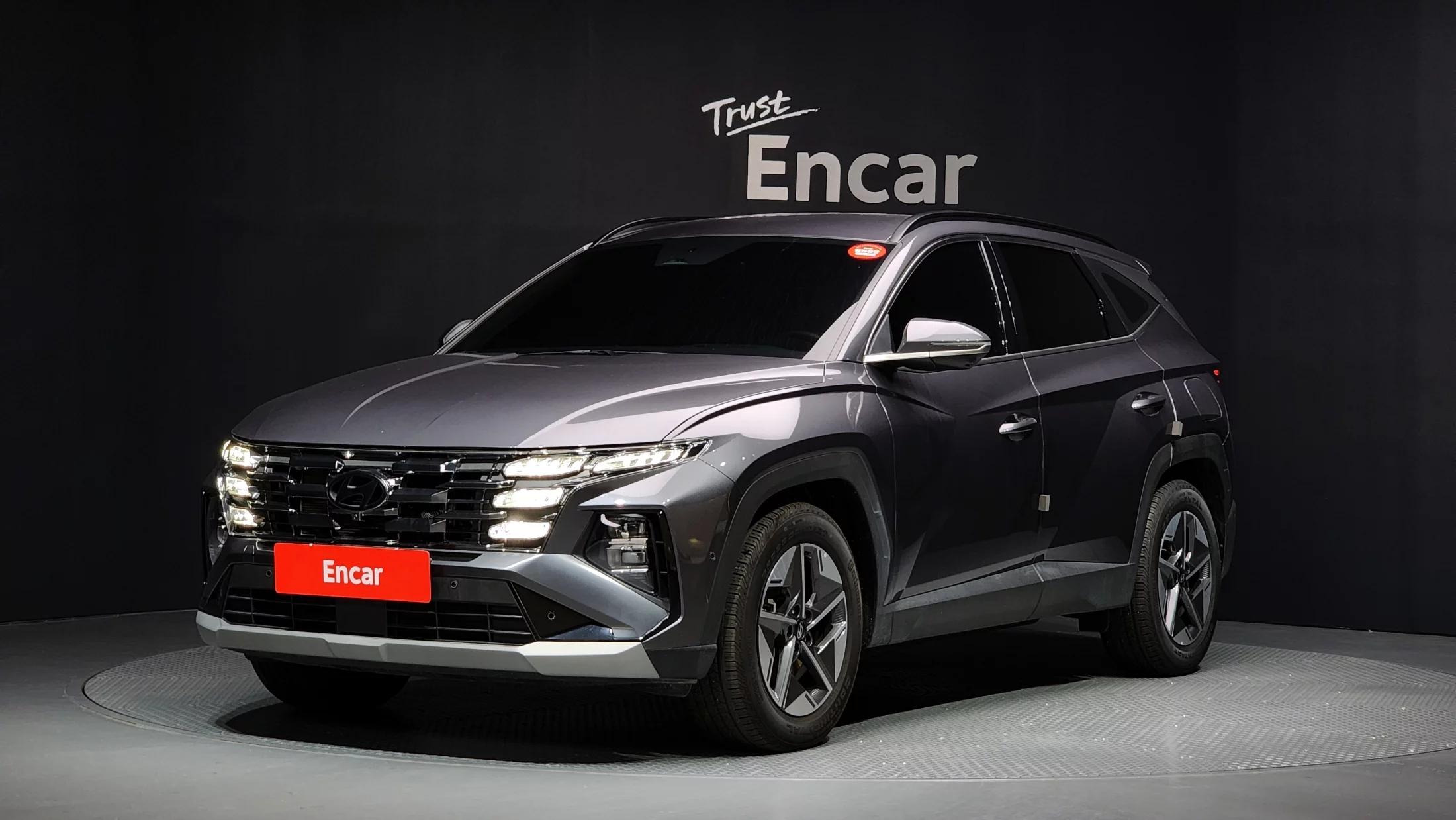 Hyundai Tucson HEV 1.6 2WD Inspiration, гибрид, 2024 г. 15889 км.