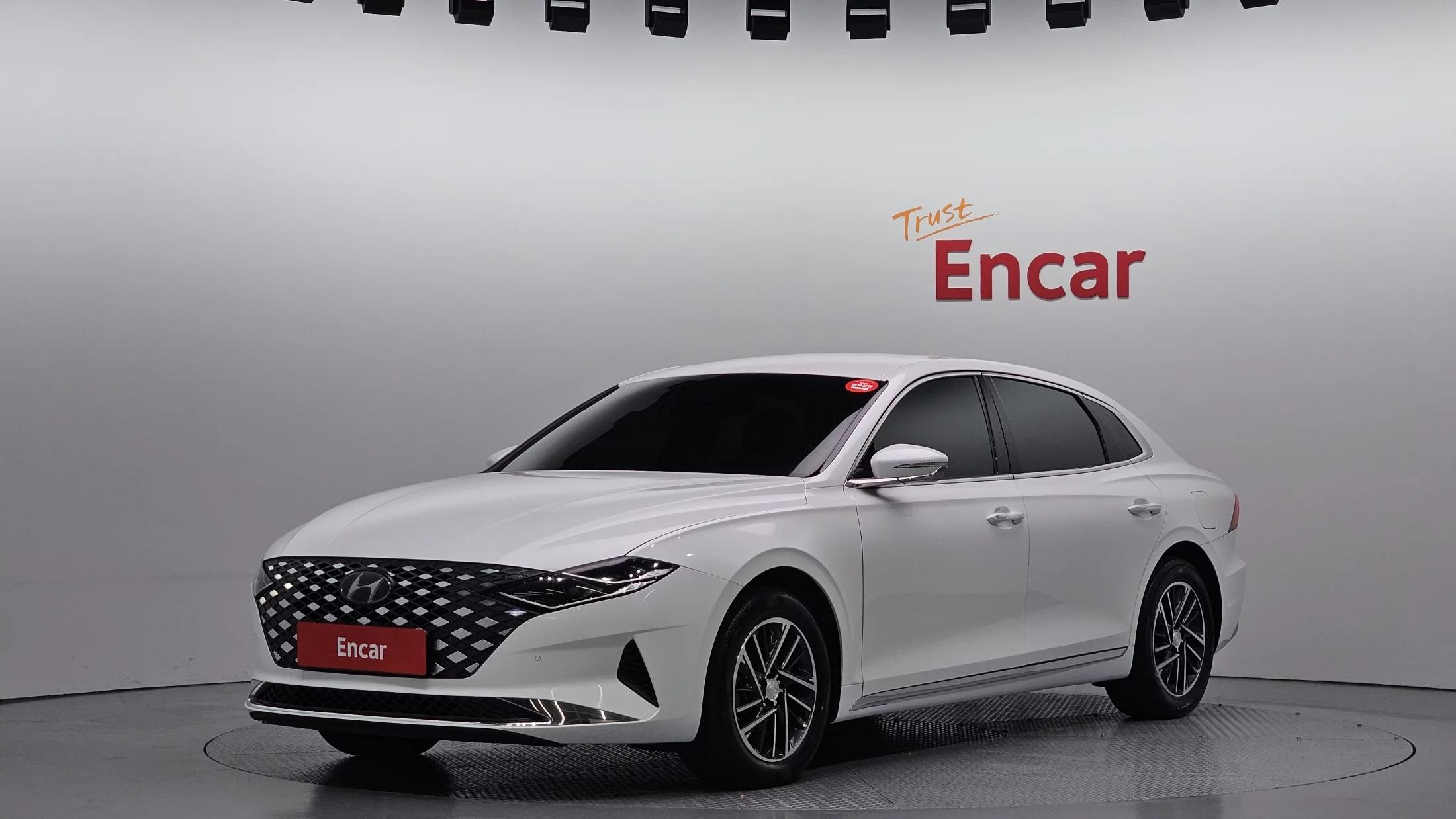 Hyundai Grandeur 3.0 LPi (Taxi) Deluxe, 2022 г. 142580 км.