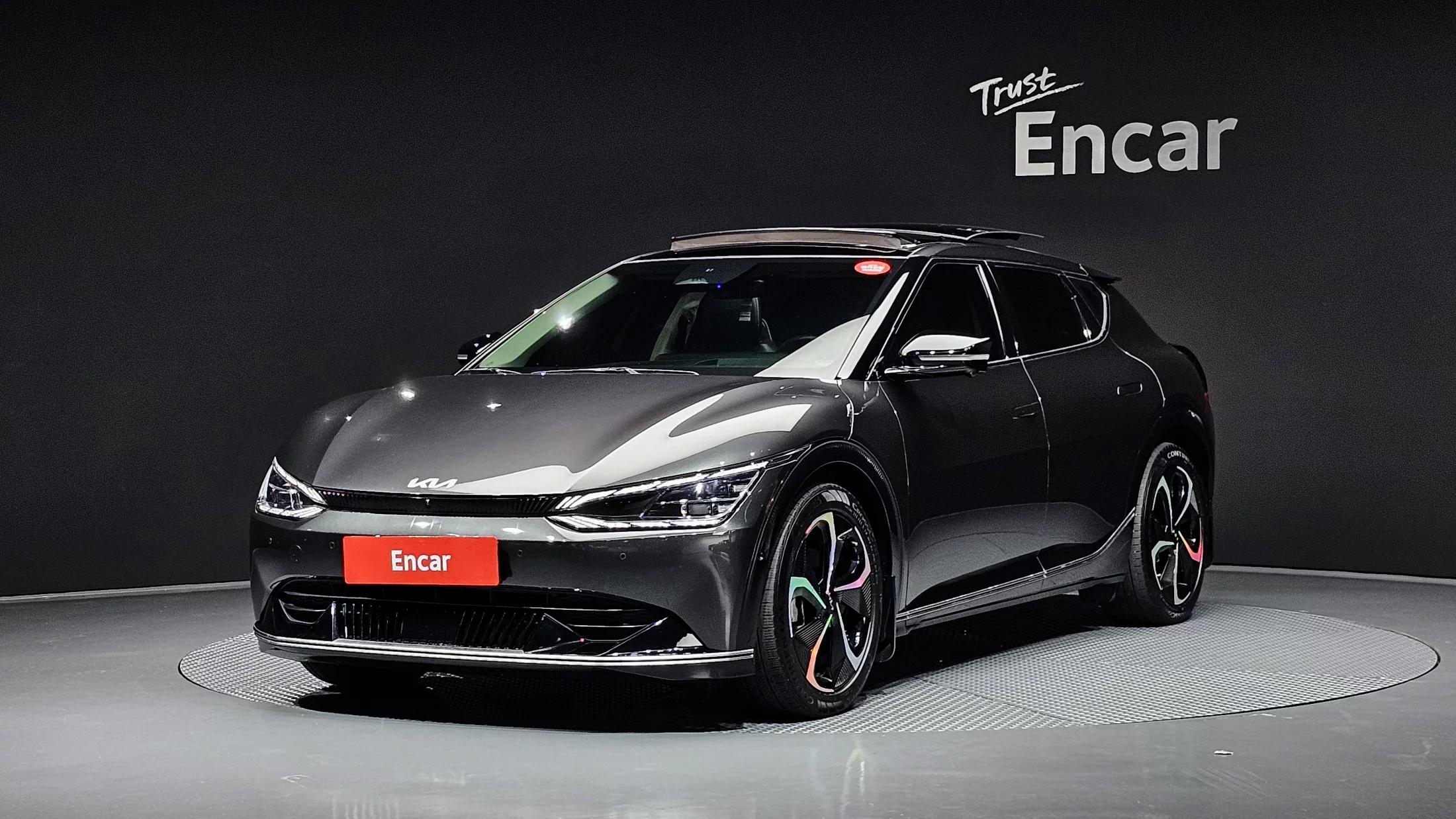 Kia EV6 Long Range 4WD Earth, электромобиль, 2021 г. 69110 км.