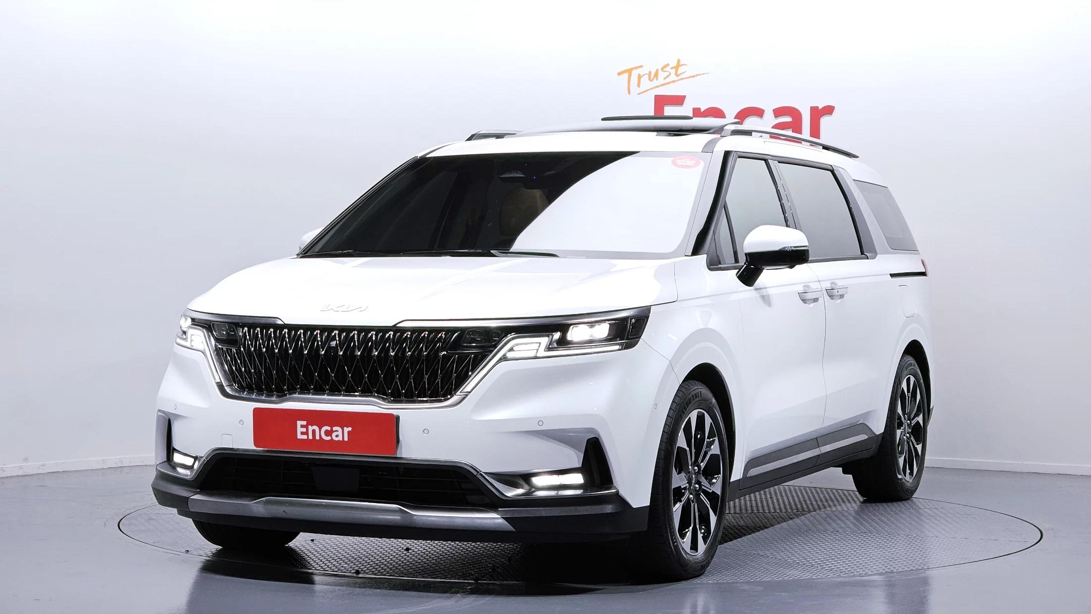 Kia Carnival Gasoline 9-Seater Noblesse, 2023 г. 46107 км.