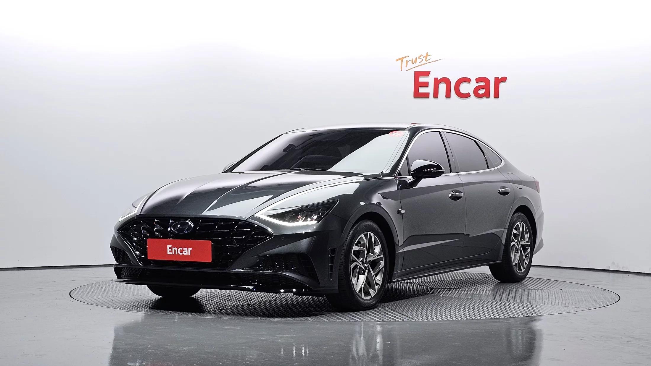 Hyundai Sonata 1.6 Turbo Premium Family, 2021 г. 64380 км.