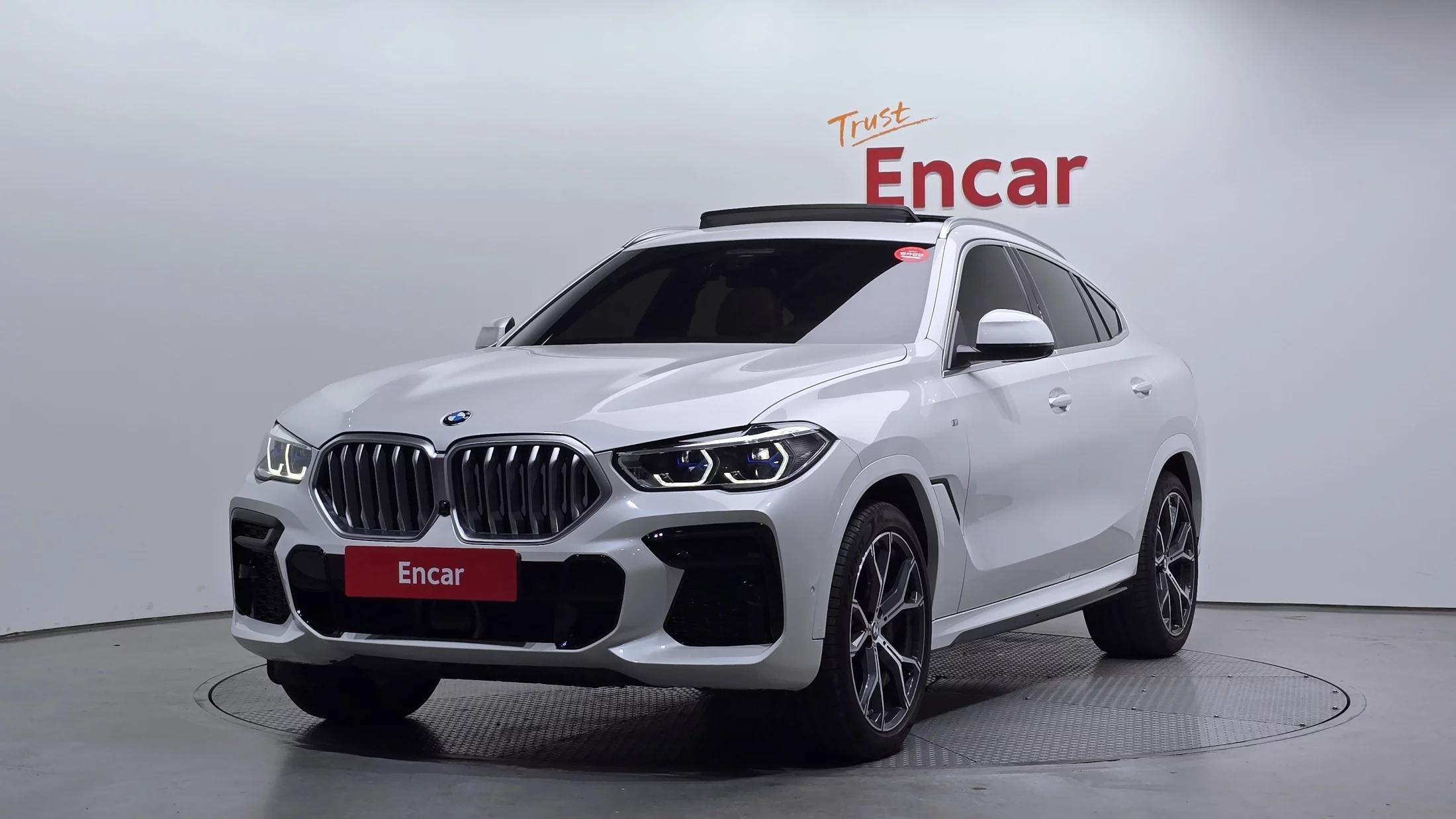 BMW X6 xDrive40i M Sport, 2023 г. 37316 км.