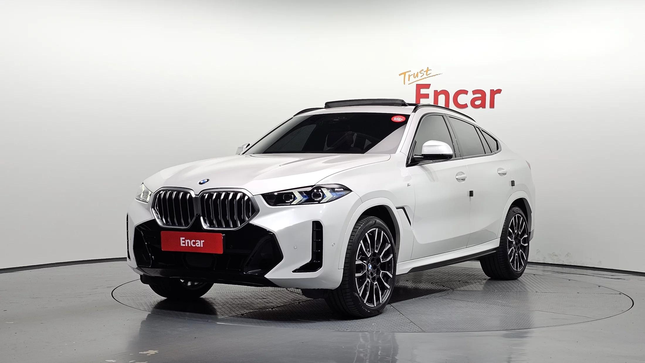 BMW X6 xDrive40i M Sport, 2023 г. 34839 км.