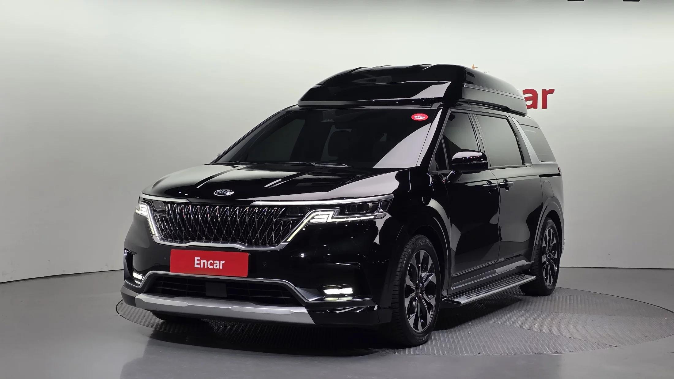 Kia Carnival Gasoline 9-Seater Hi-Limousine Signature, 2021 г. 113276 км.