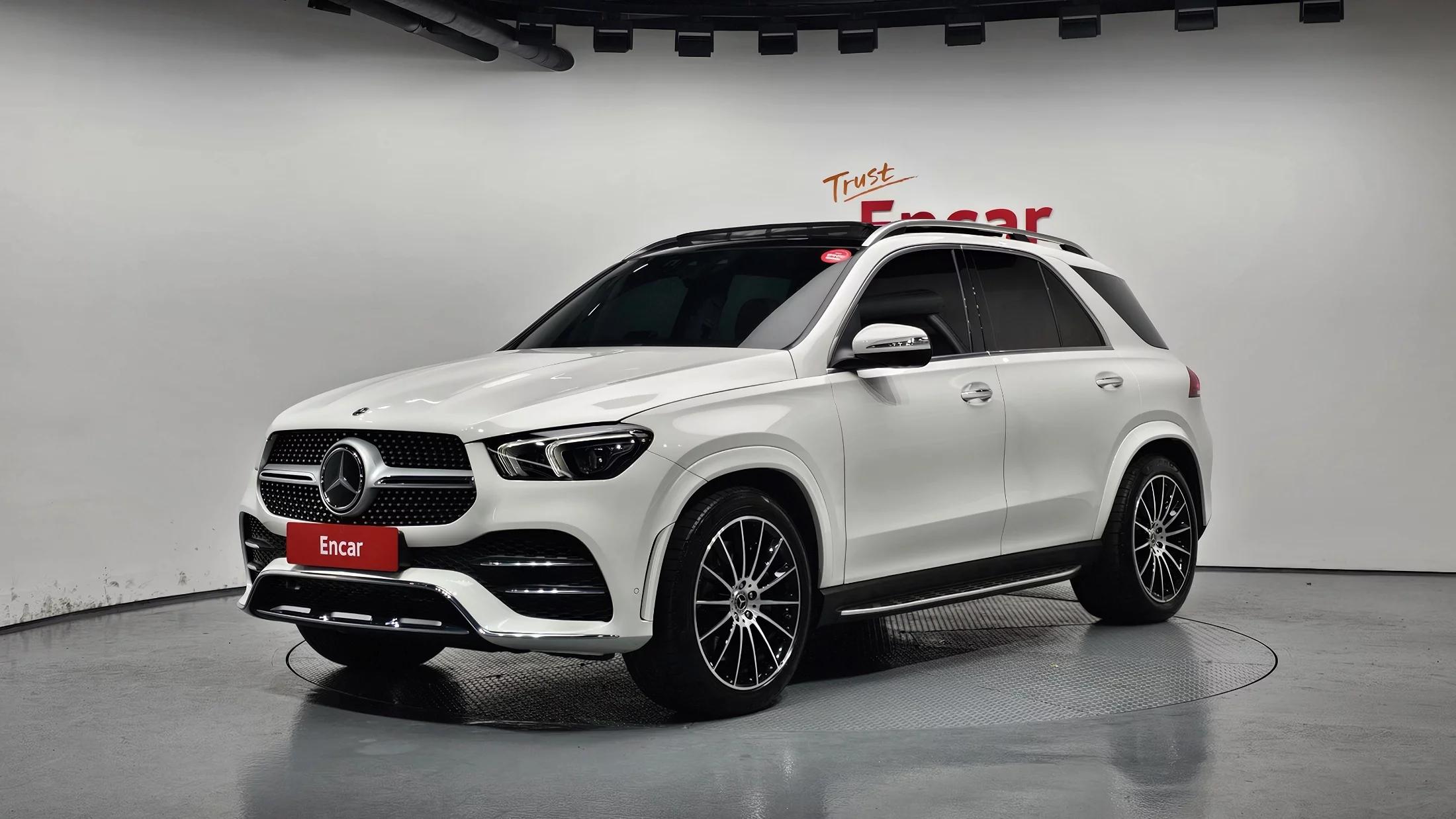Mercedes-Benz GLE-Class GLE450 4MATIC, 2023 г. 27807 км.