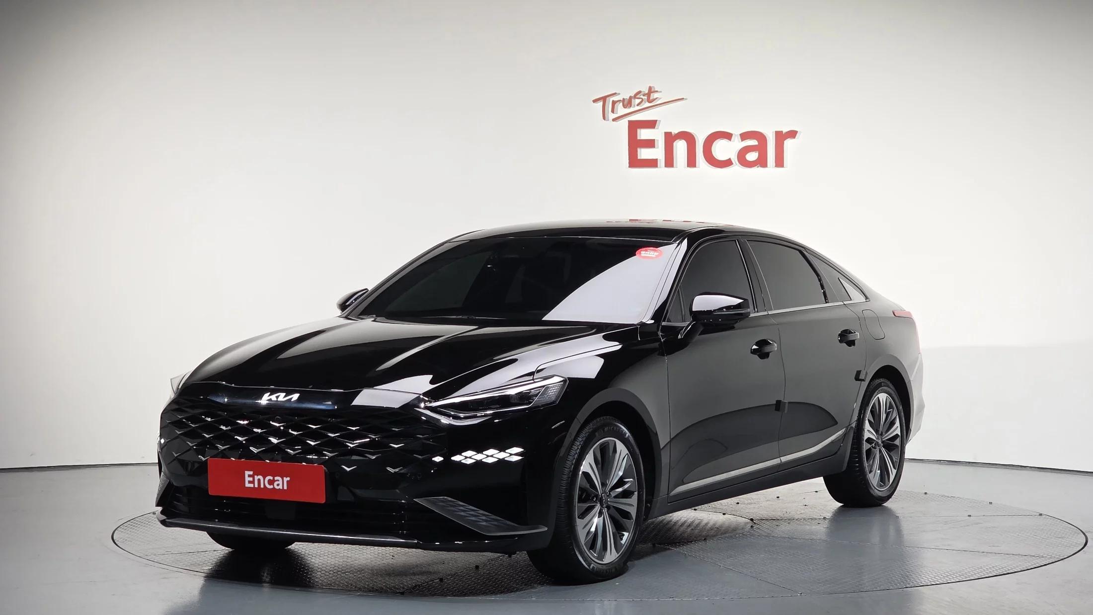 Kia K8 Signature Special, гибрид, 2024 г. 21720 км.