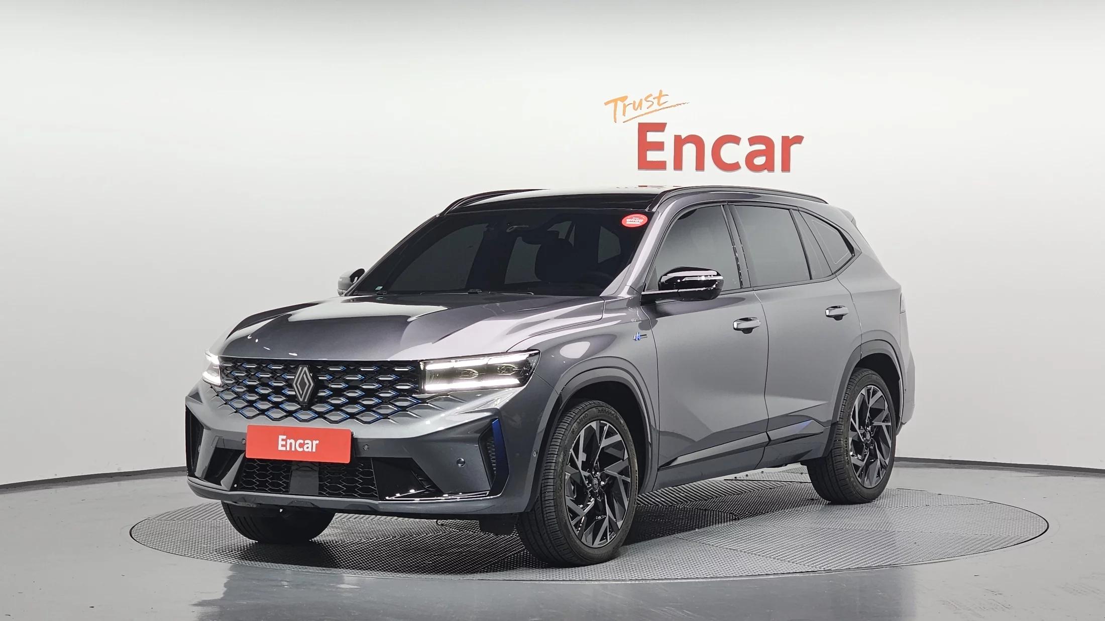 Renault Grand Koleos 1.5 E-TECH Esprit Alphine 2WD, гибрид, 2024 г. 14940 км.