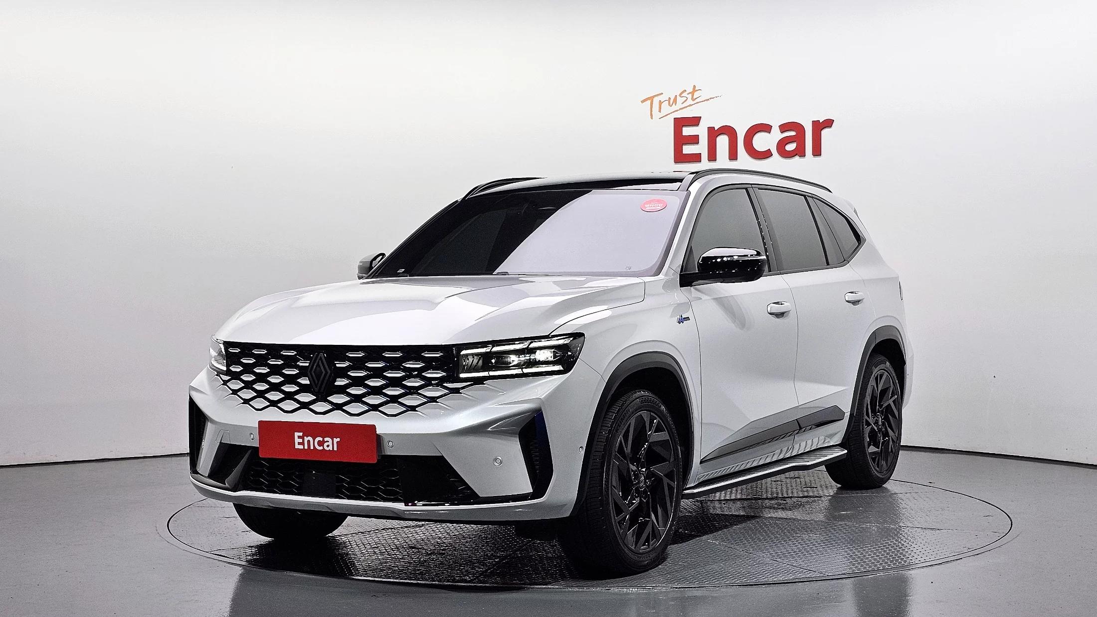 Renault Grand Koleos 1.5 E-TECH Esprit Alphine 2WD, гибрид, 2024 г. 7950 км.