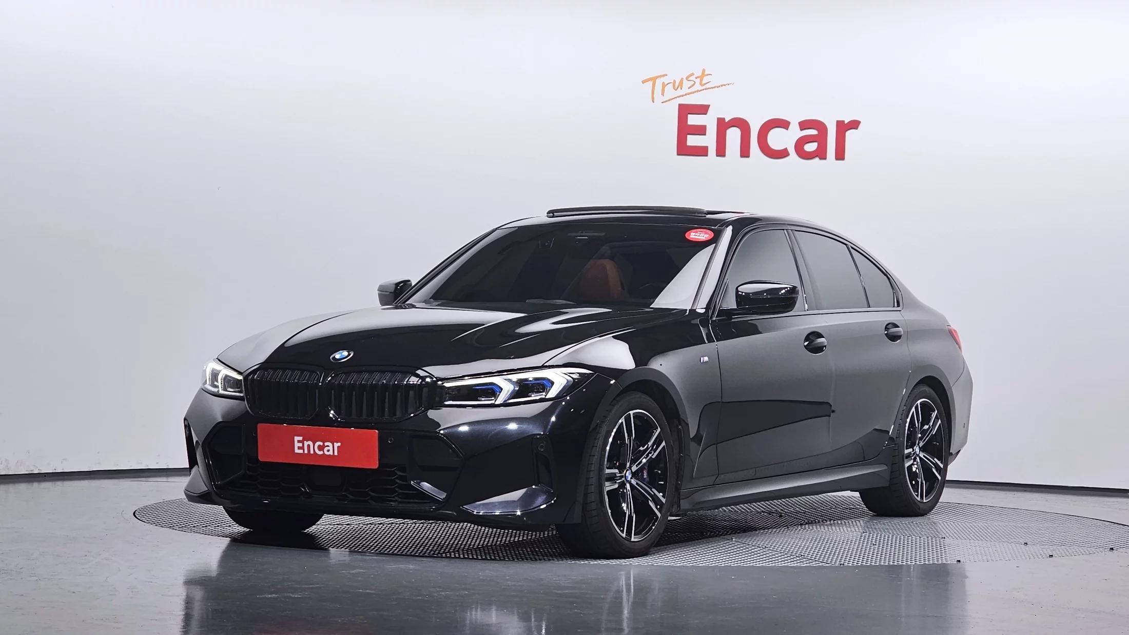 BMW 3-Series 320i M Sport, 2023 г. 42181 км.