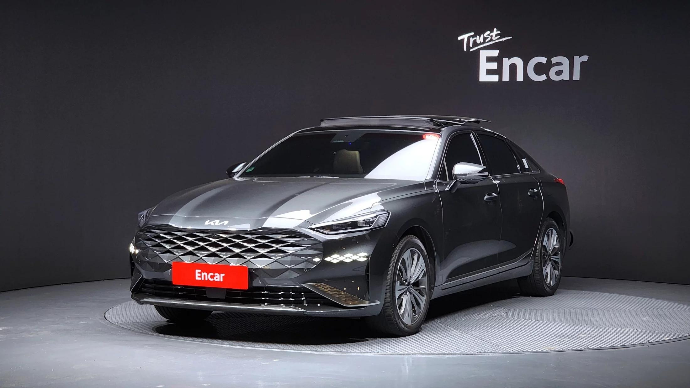 Kia K8 Signature Special, гибрид, 2023 г. 38455 км.