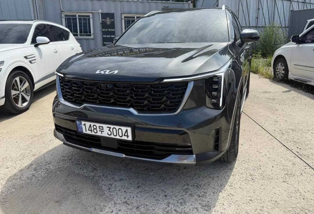 Kia Sorento HEV 1.6 2WD Signature, гибрид, 2023 г. 6568 км.
