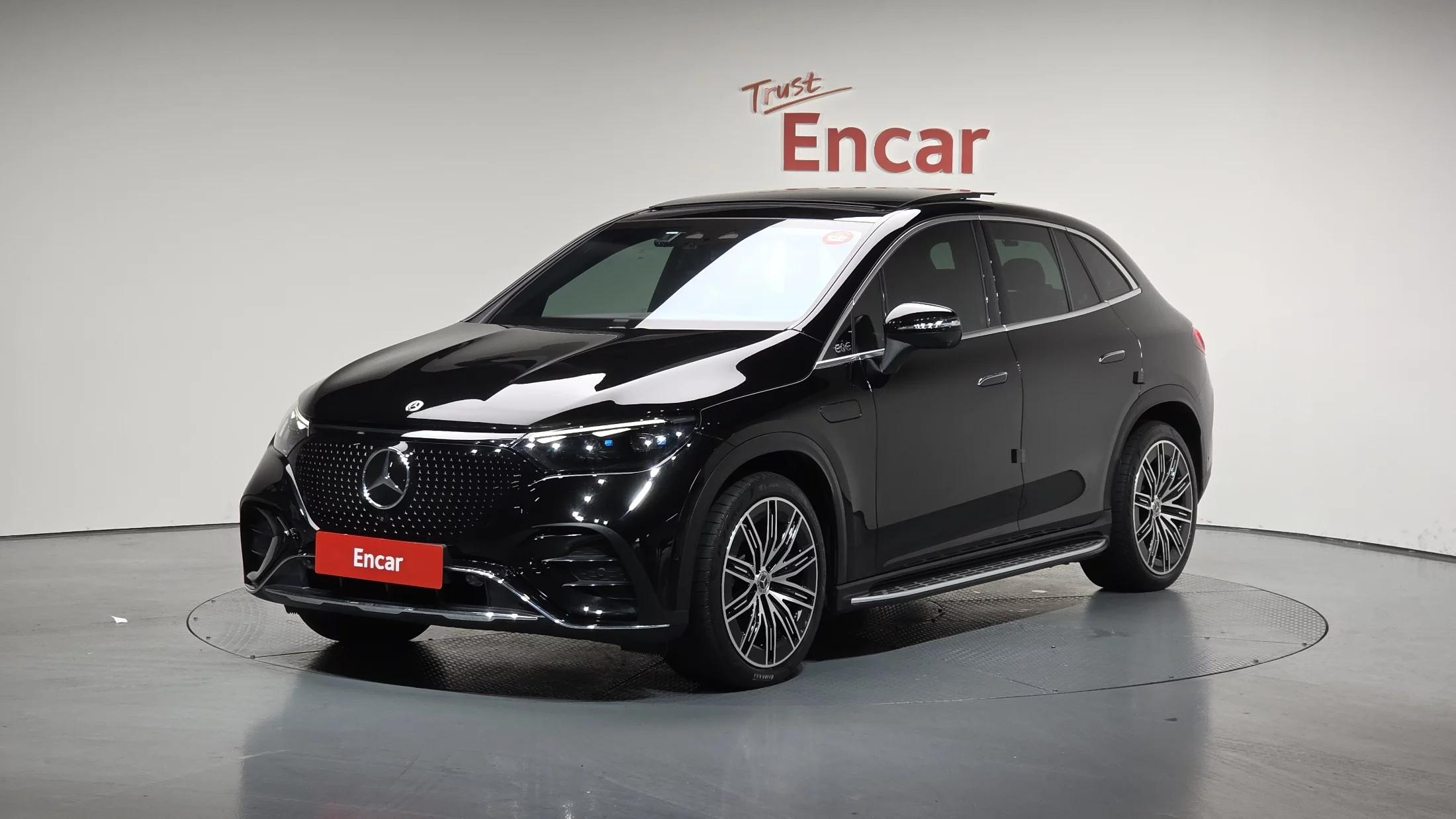 Mercedes-Benz EQE EQE500 4MATIC, электромобиль, 2023 г. 30457 км.