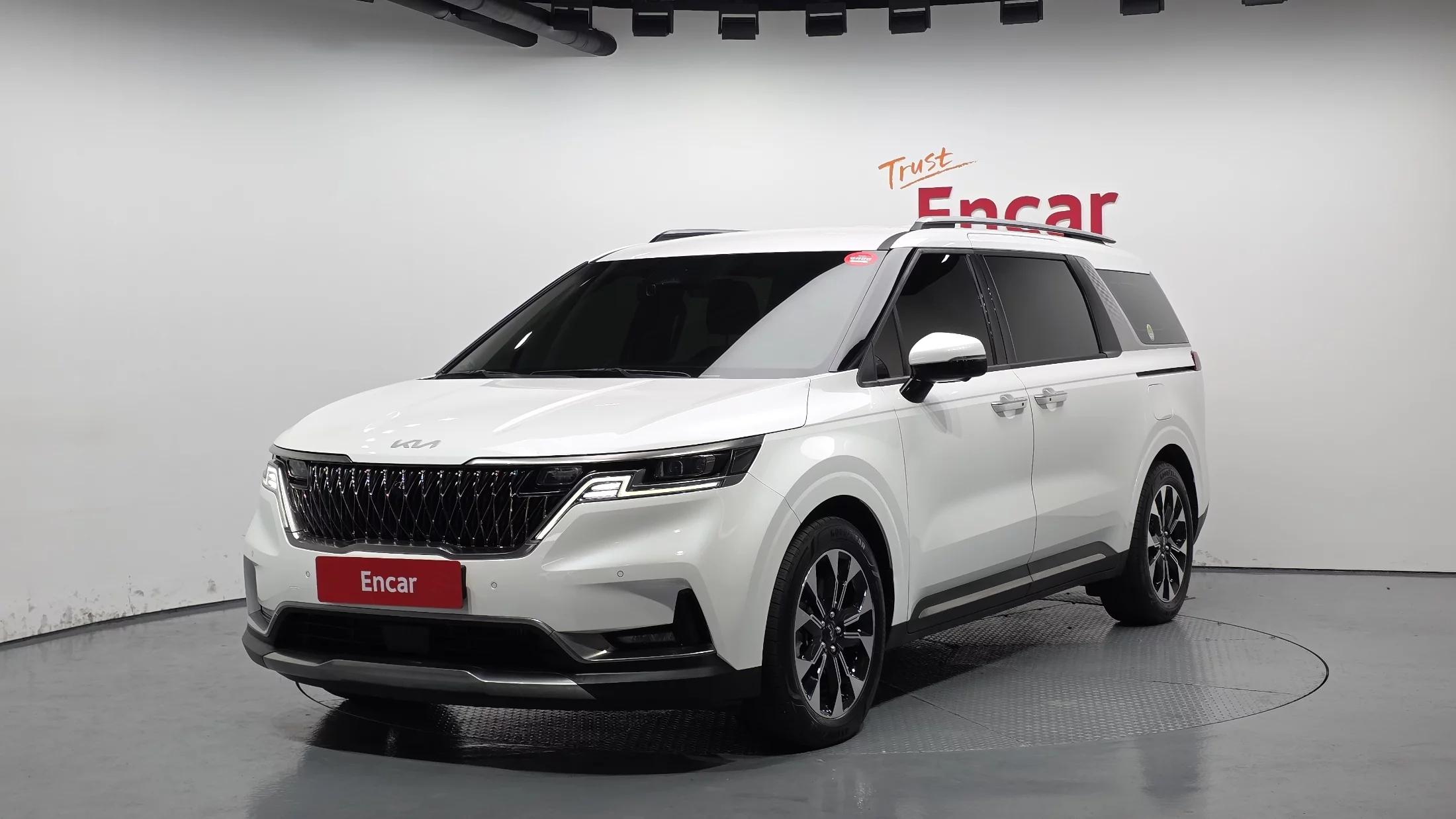 Kia Carnival 9-Seater Noblesse, 2023 г. 29057 км.