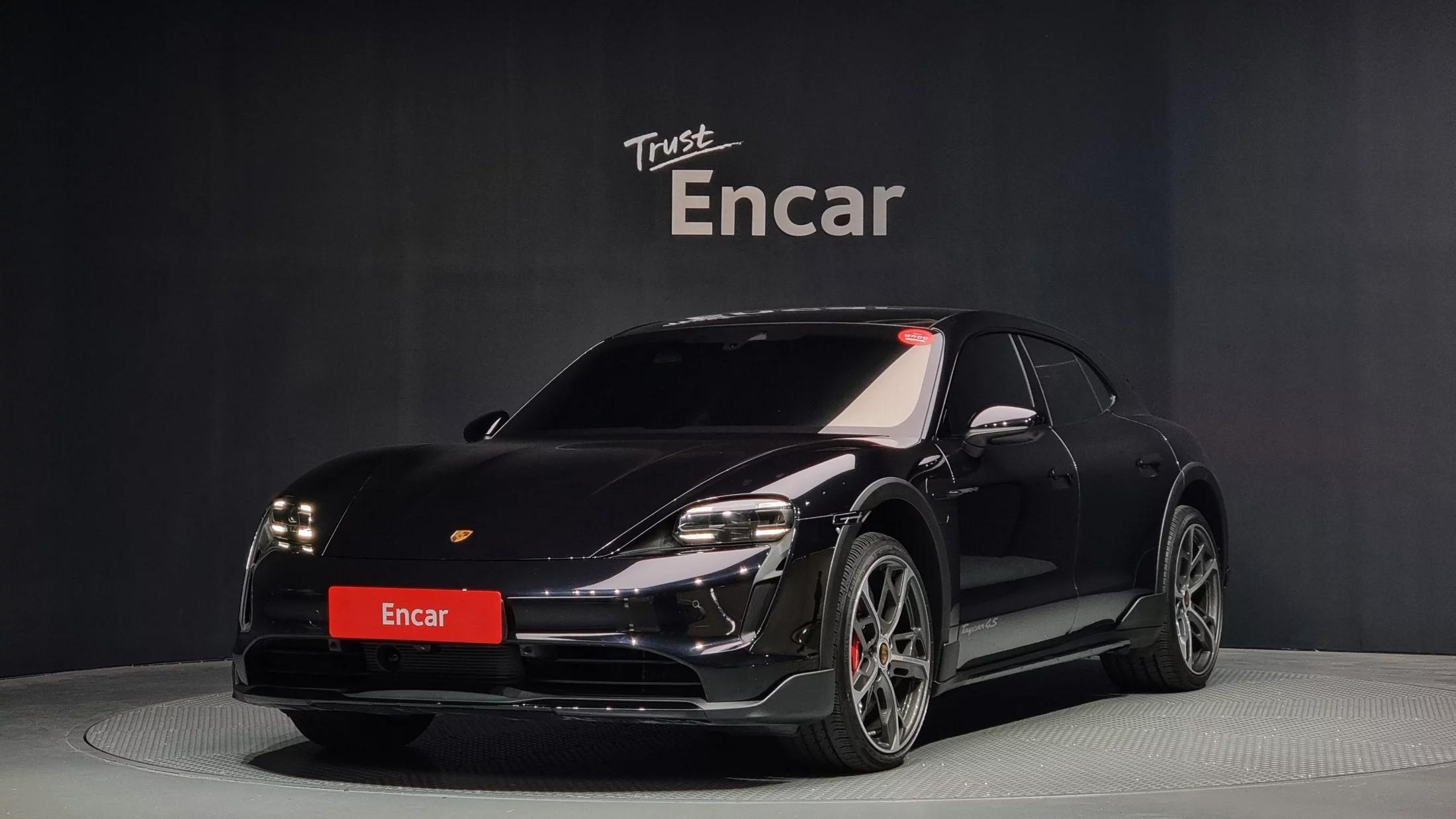 Porsche TAYCAN 4S Cross Turismo, электромобиль, 2024 г. 34662 км.