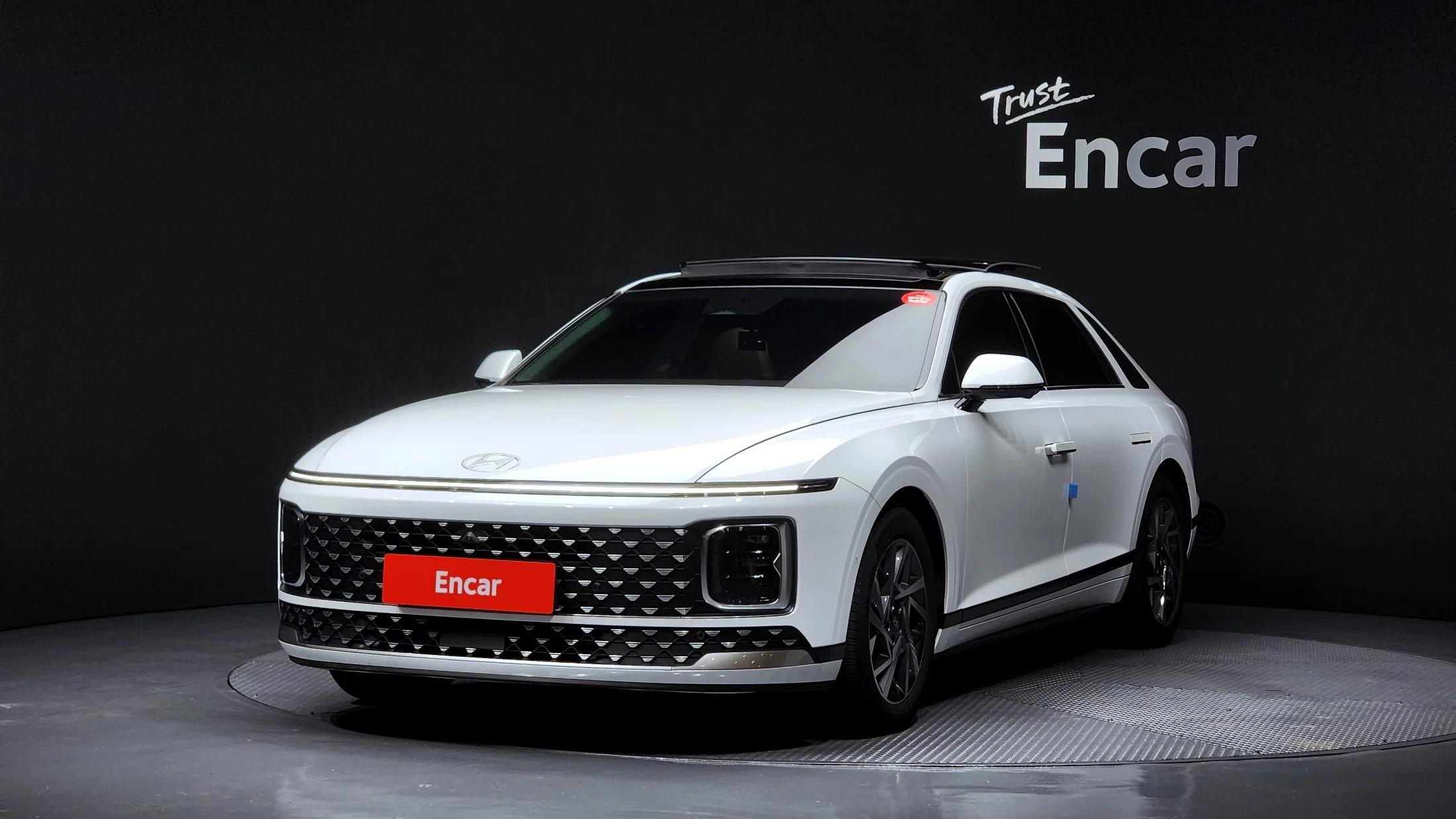 Hyundai Grandeur 2,5 Gasoline 2WD Exclusive, 2023 г. 17094 км.