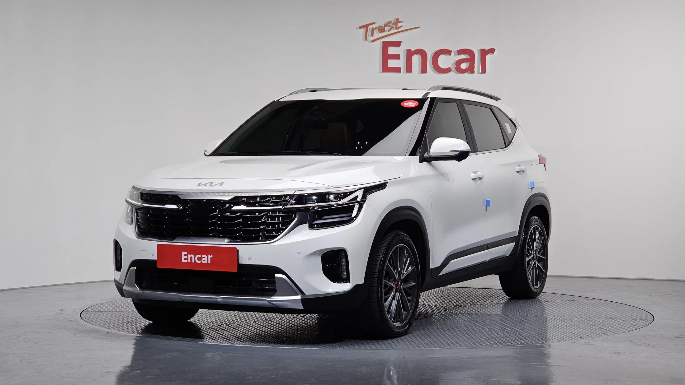 Kia Seltos Gasoline 1.6 Turbo 4WD Signature, 2023 г. 25092 км.