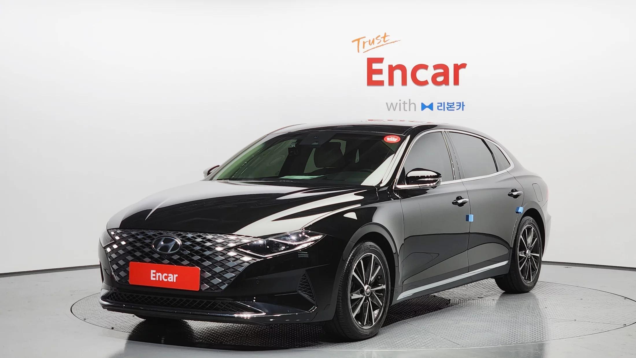 Hyundai Grandeur 2.5 Le Blanc, 2021 г. 78756 км.