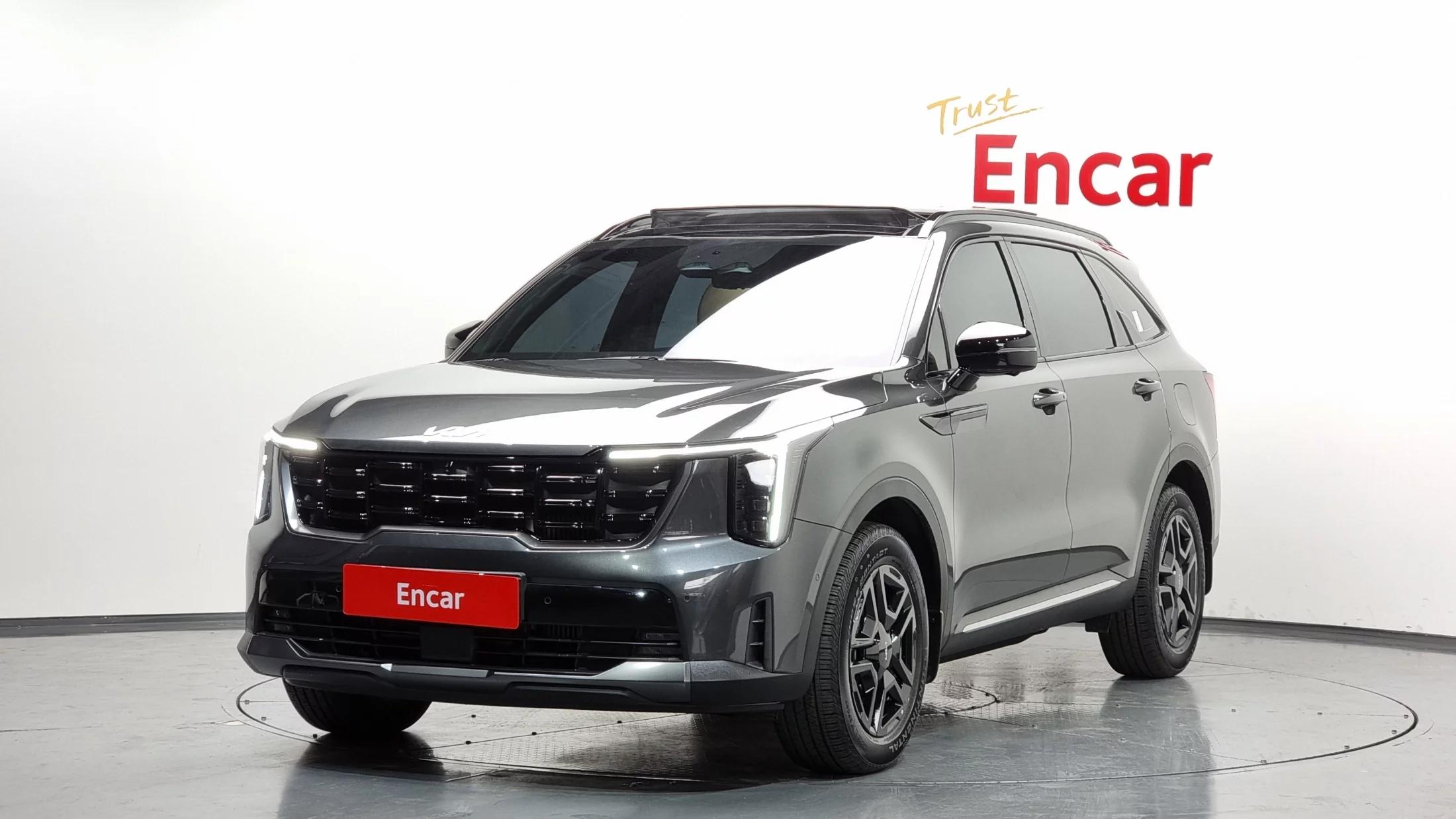 Kia Sorento HEV 1.6 2WD Gravity, гибрид, 2024 г. 24229 км.