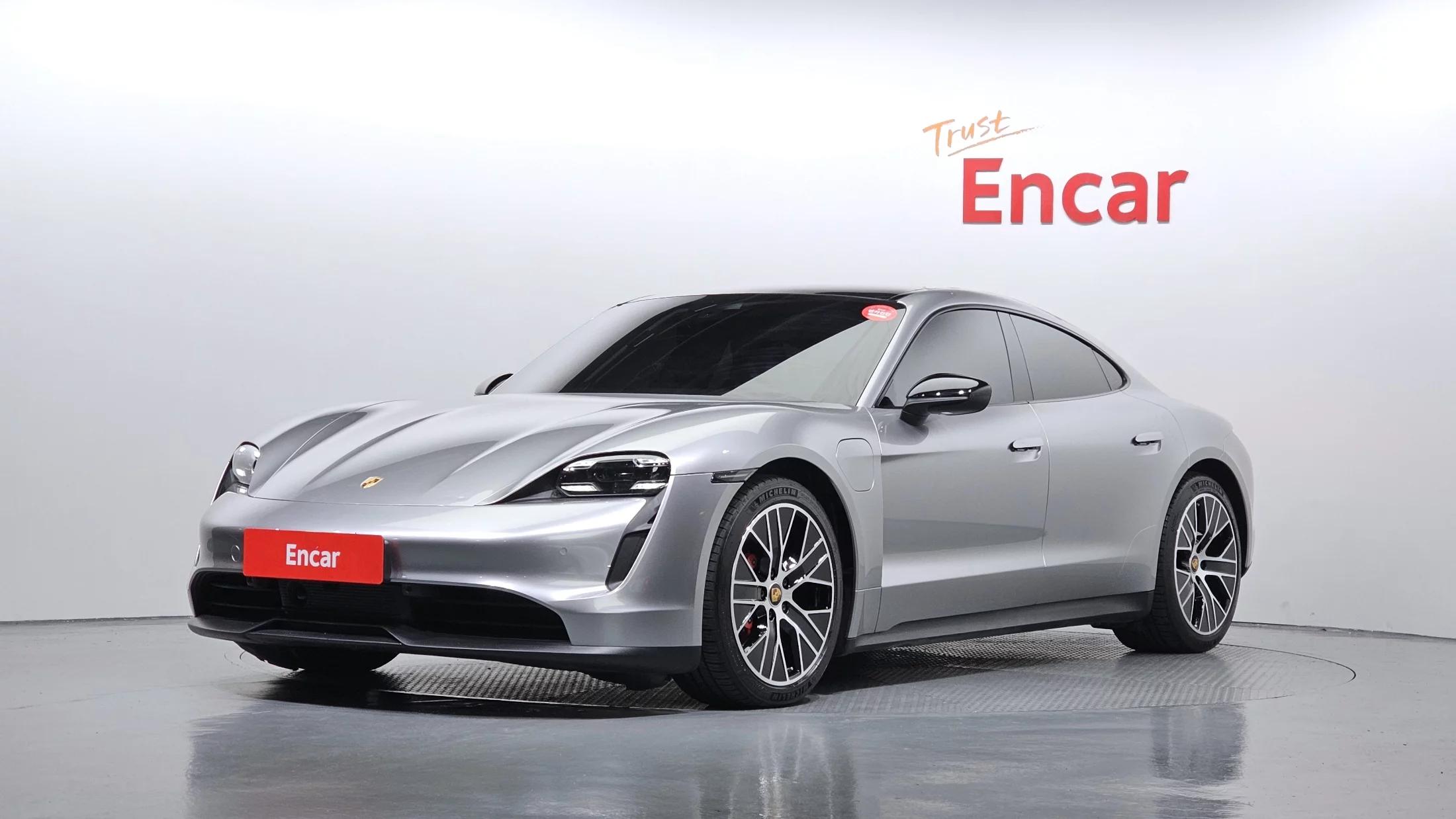 Porsche TAYCAN 4S, электромобиль, 2021 г. 44233 км.
