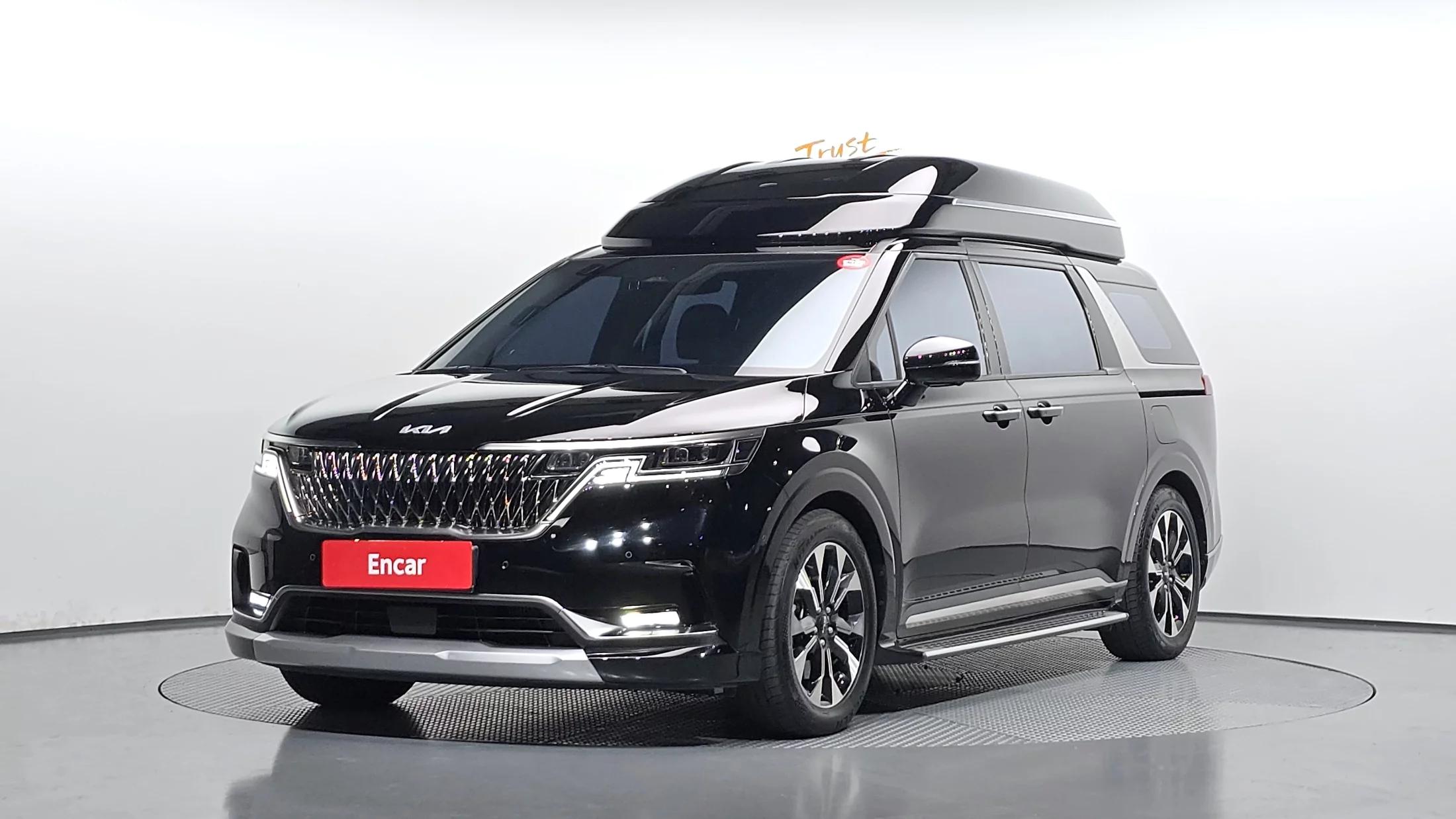 Kia Carnival 7-Seater Hi-Limousine Signature, 2022 г. 51388 км.